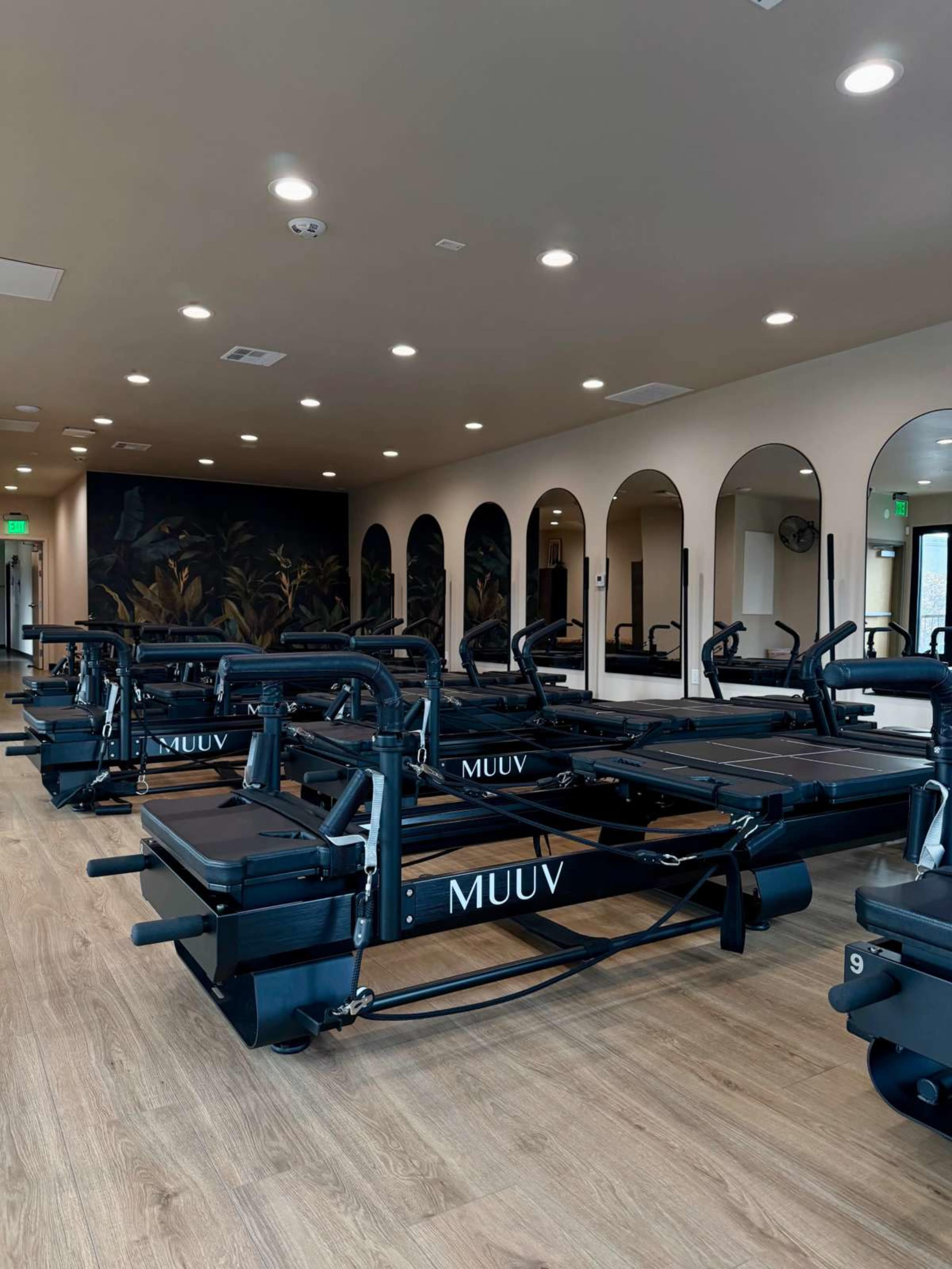 Bright, Modern Fitness & Wellness Studio for Classes, Workshops, and Content Creation Image in Concord, Concord, CA