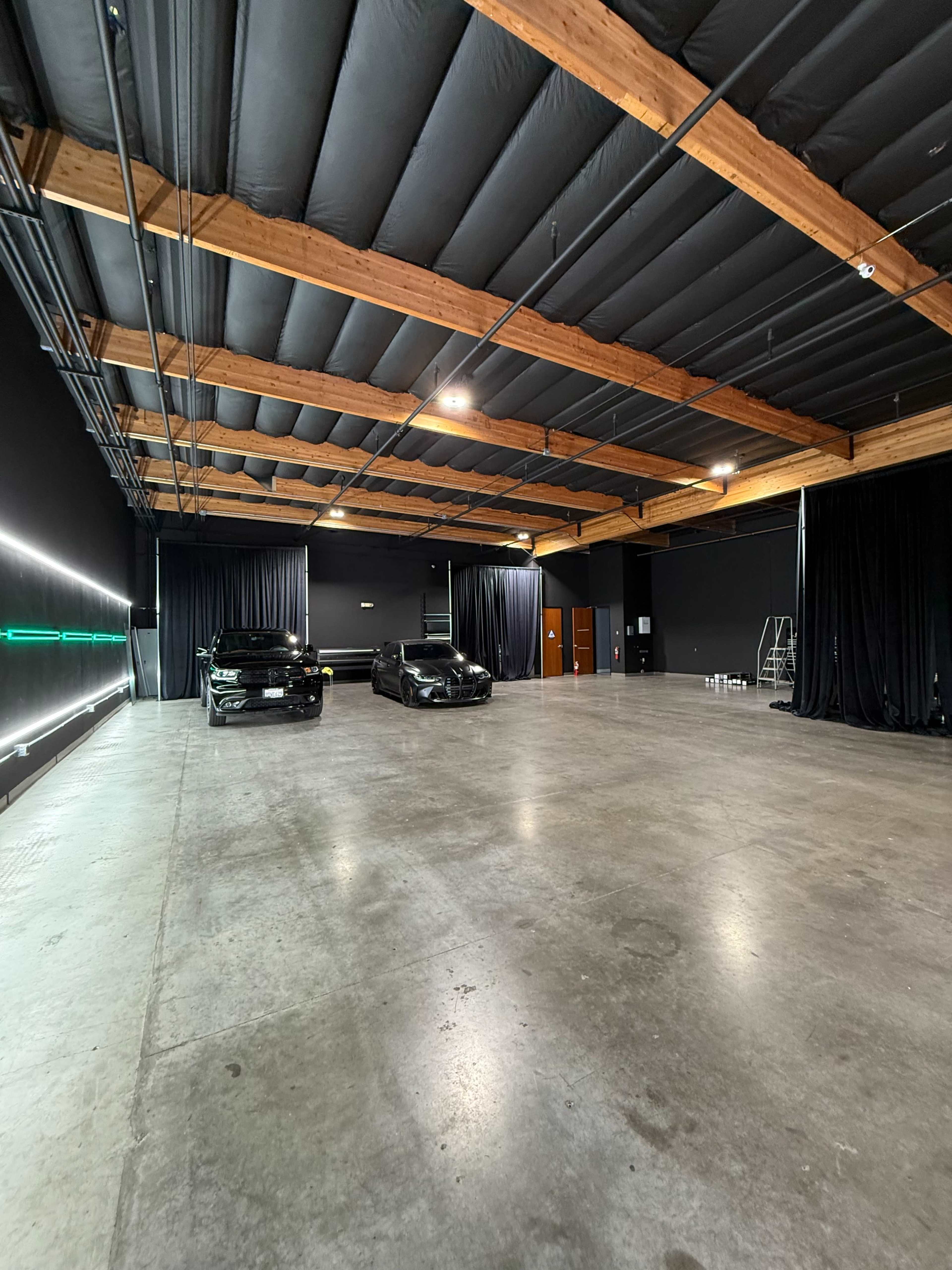 San Jose Spacious Warehouse for Baby Showers, Birthdays, Graduations or Corporate Events Image in Berryessa, San Jose, CA