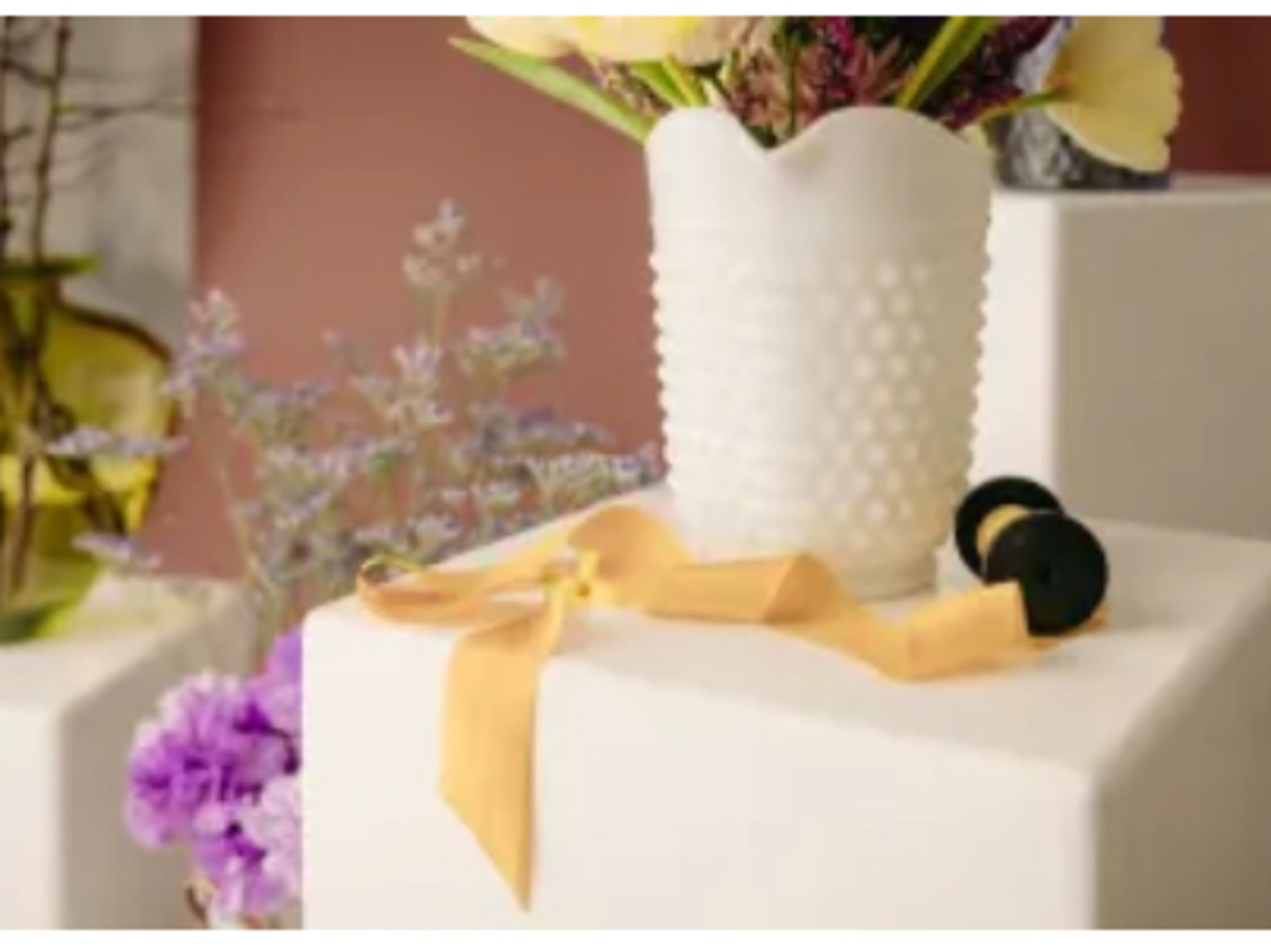 Display Pedestal use