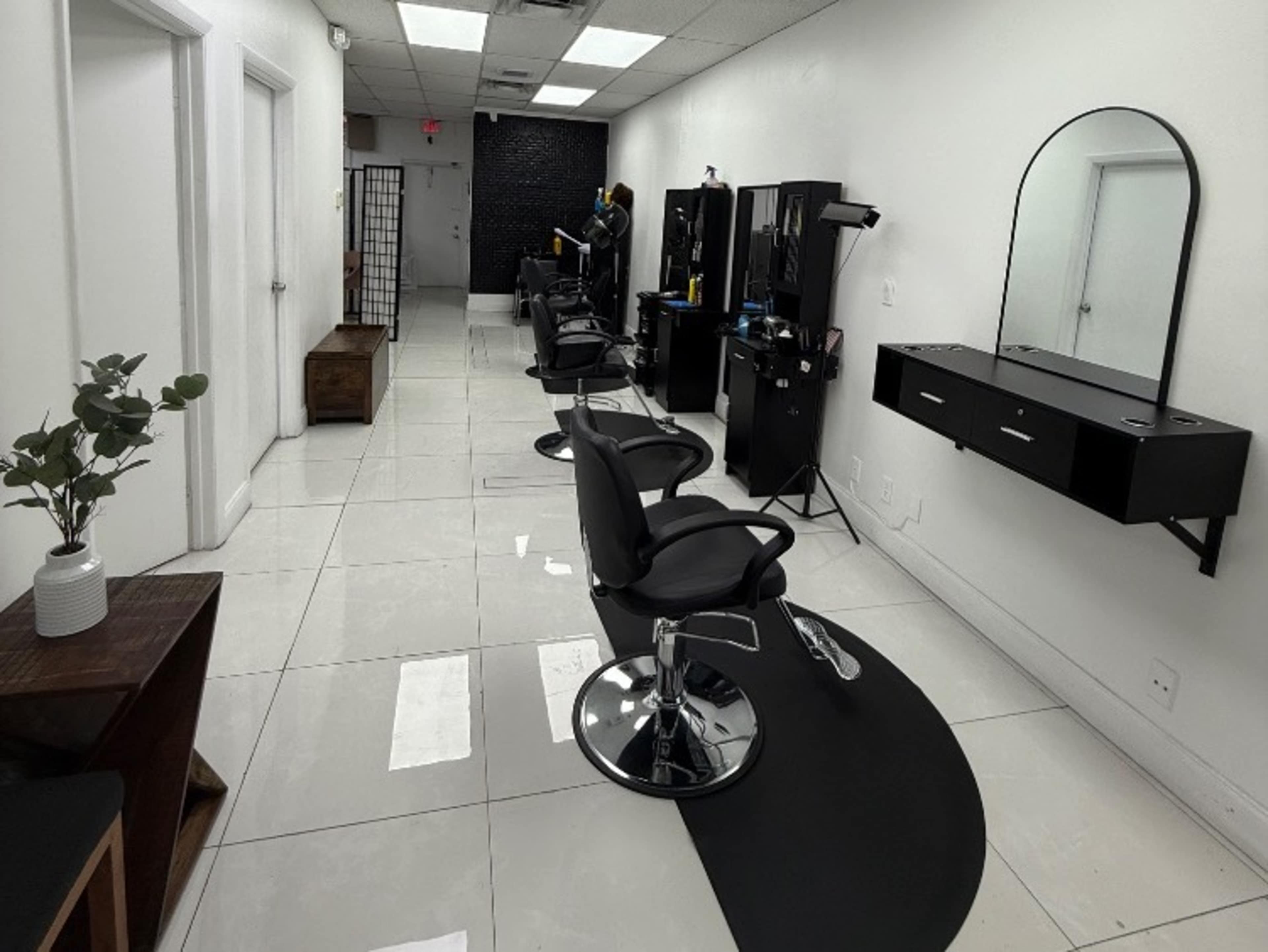 Hair Styling Chair Rental ( Inside Salon )