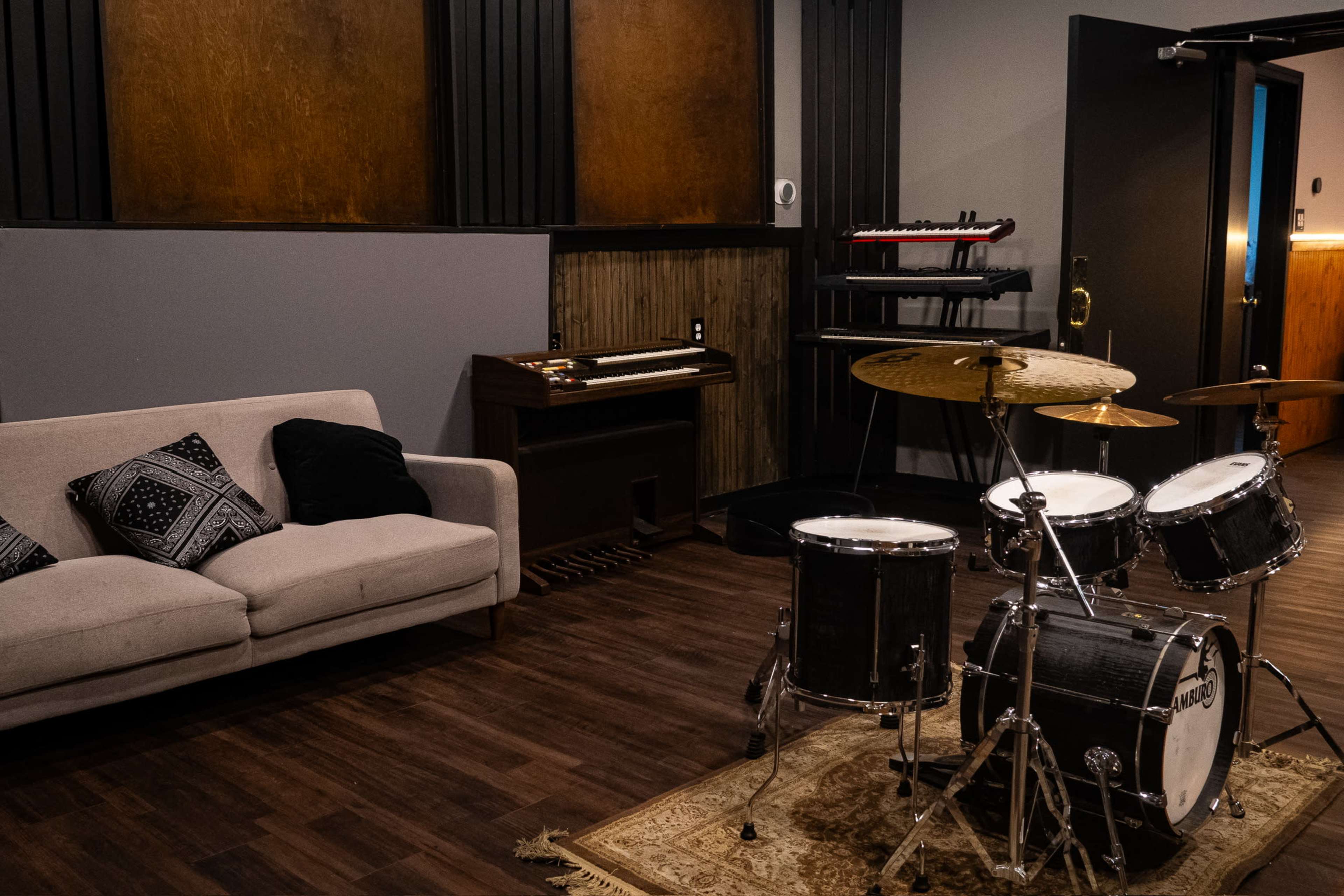 Recording Studio in Chatsworth Image in Chatsworth, Chatsworth, CA