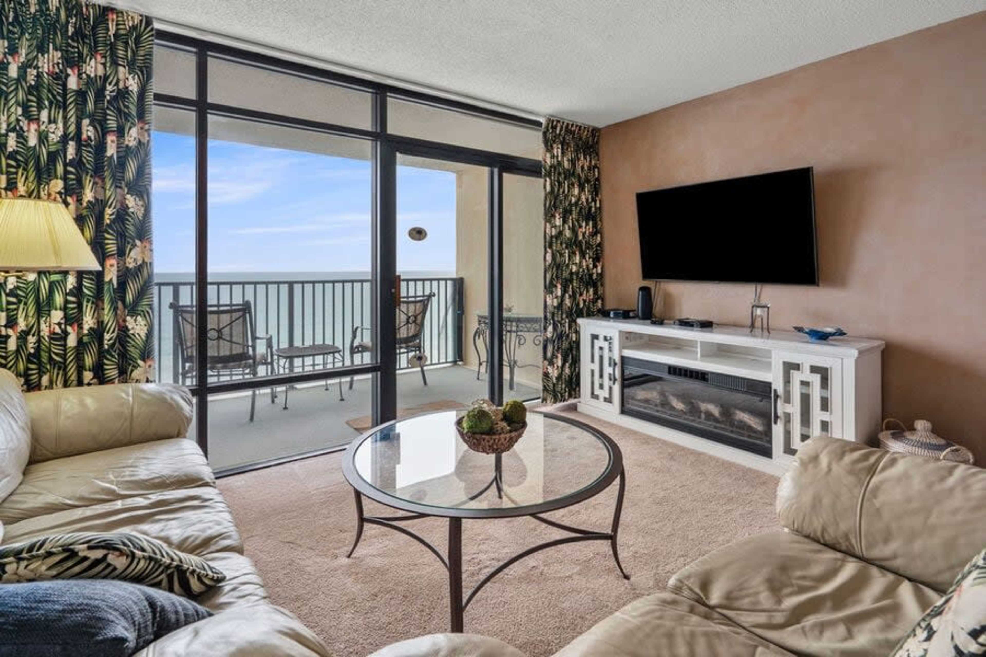 Oceanfront Condo with Beach View Image in North Myrtle Beach, North Myrtle Beach, NJ