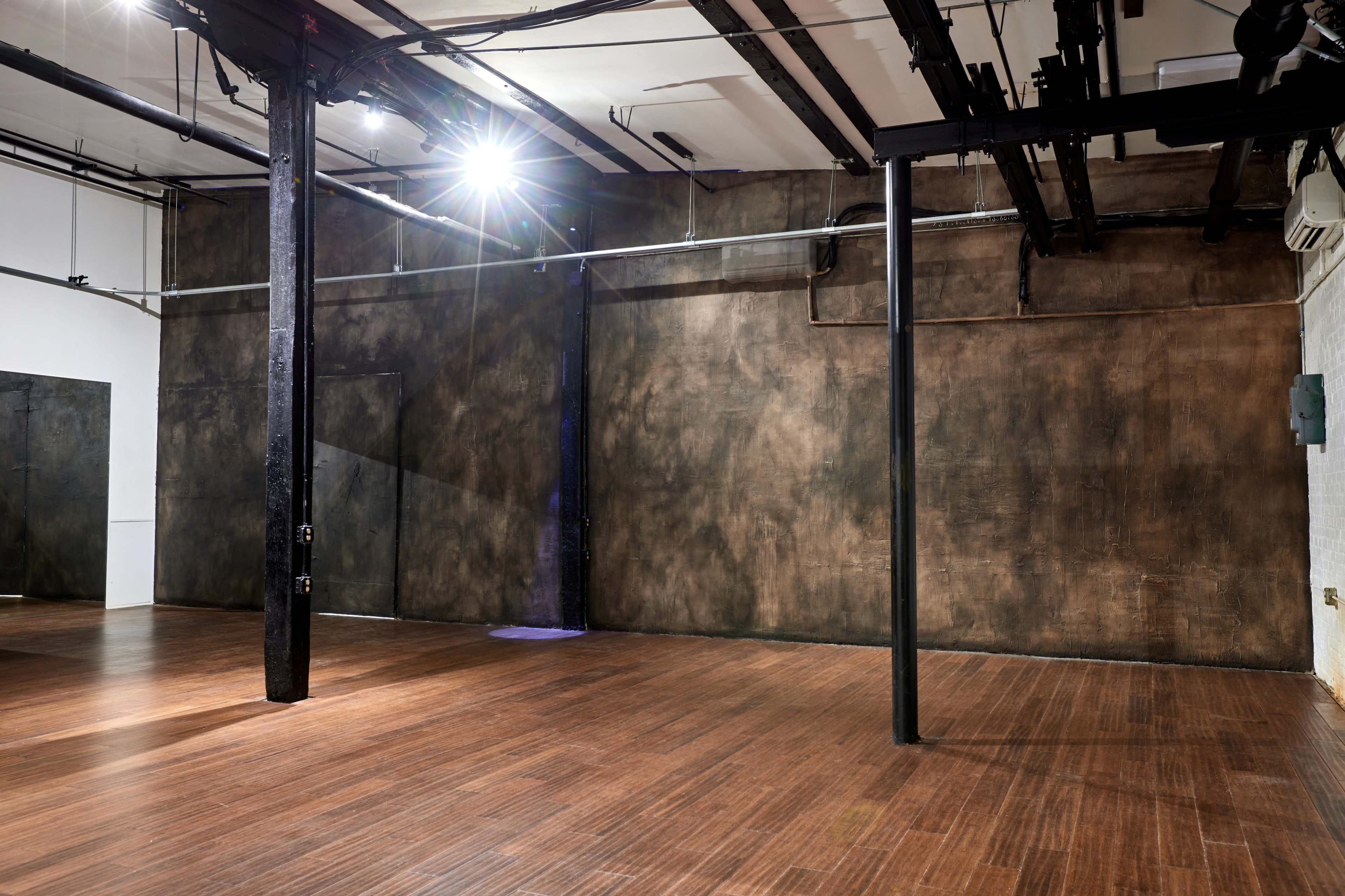 Downtown Historic Factory Complex Turned Film & Photo Studio With 2-wall Cyc Image in Pittsburgh, Atlanta, GA