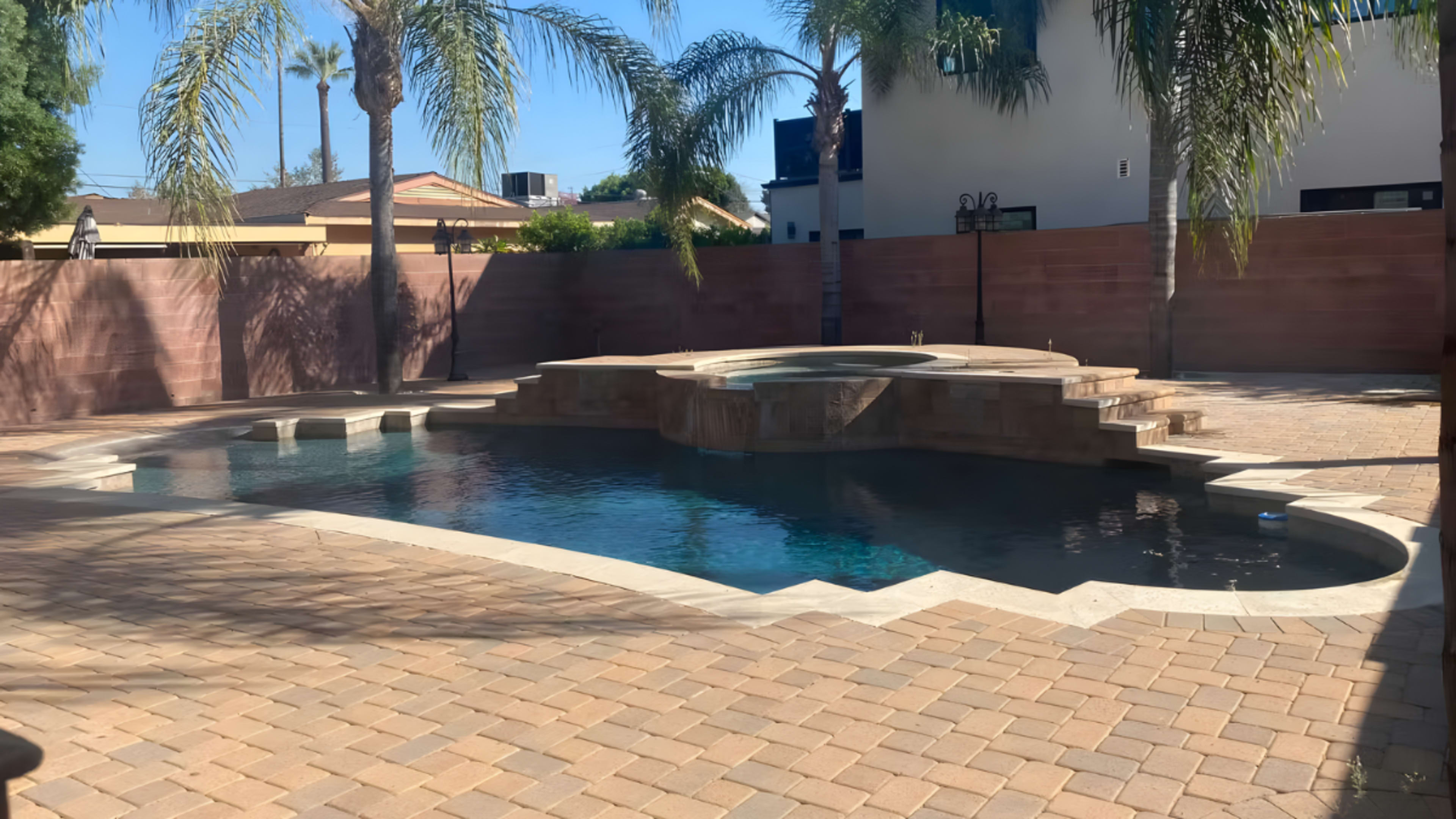 Spacious Indoor Home With Beautiful Outdoor Oasis Image in Valley Glen, Valley Glen, CA