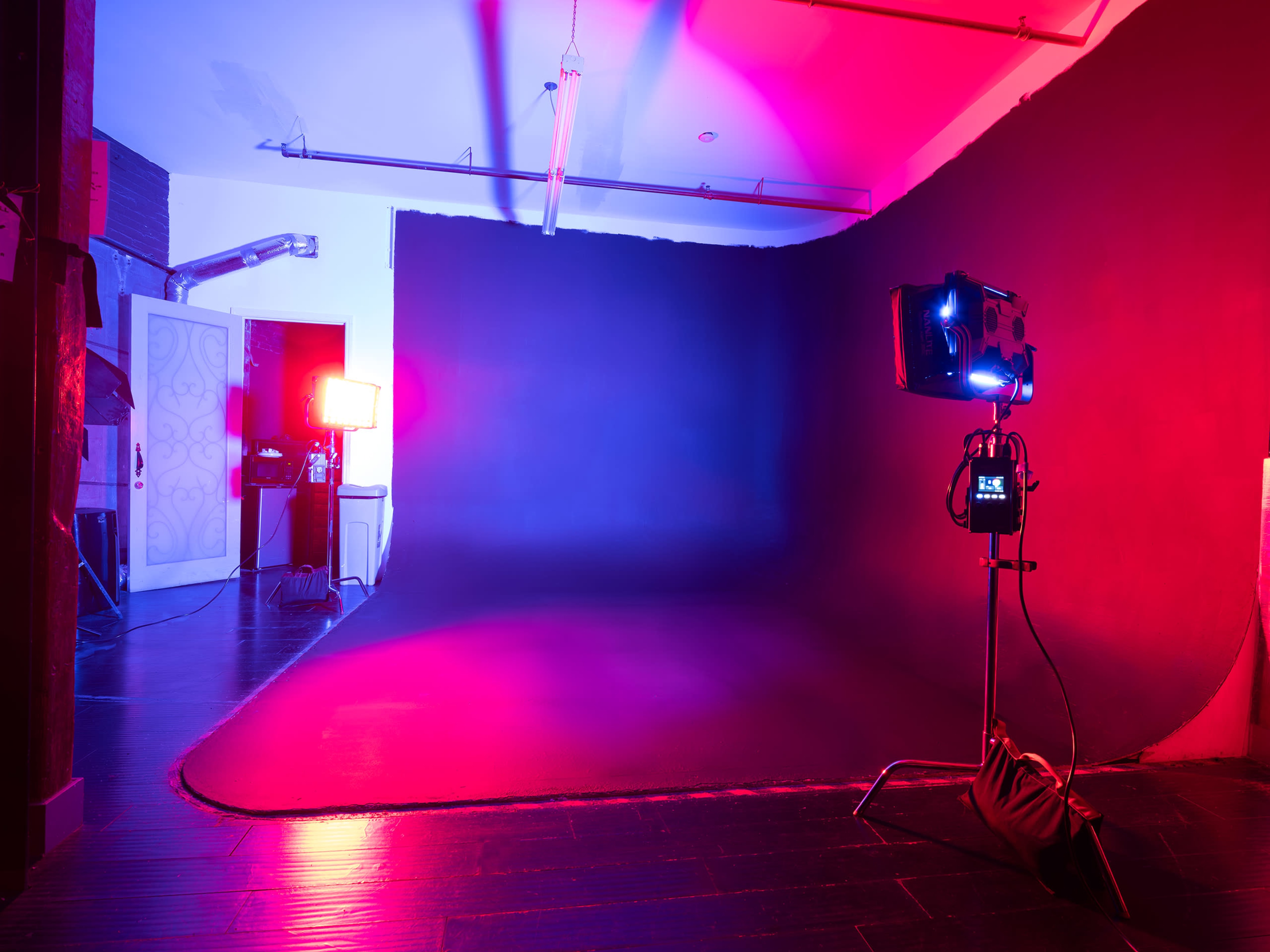 Loft Podcast/Photo/Video Studio in DTLA with Black CYC Wall  and AC Image in Fashion District, Los Angeles, CA