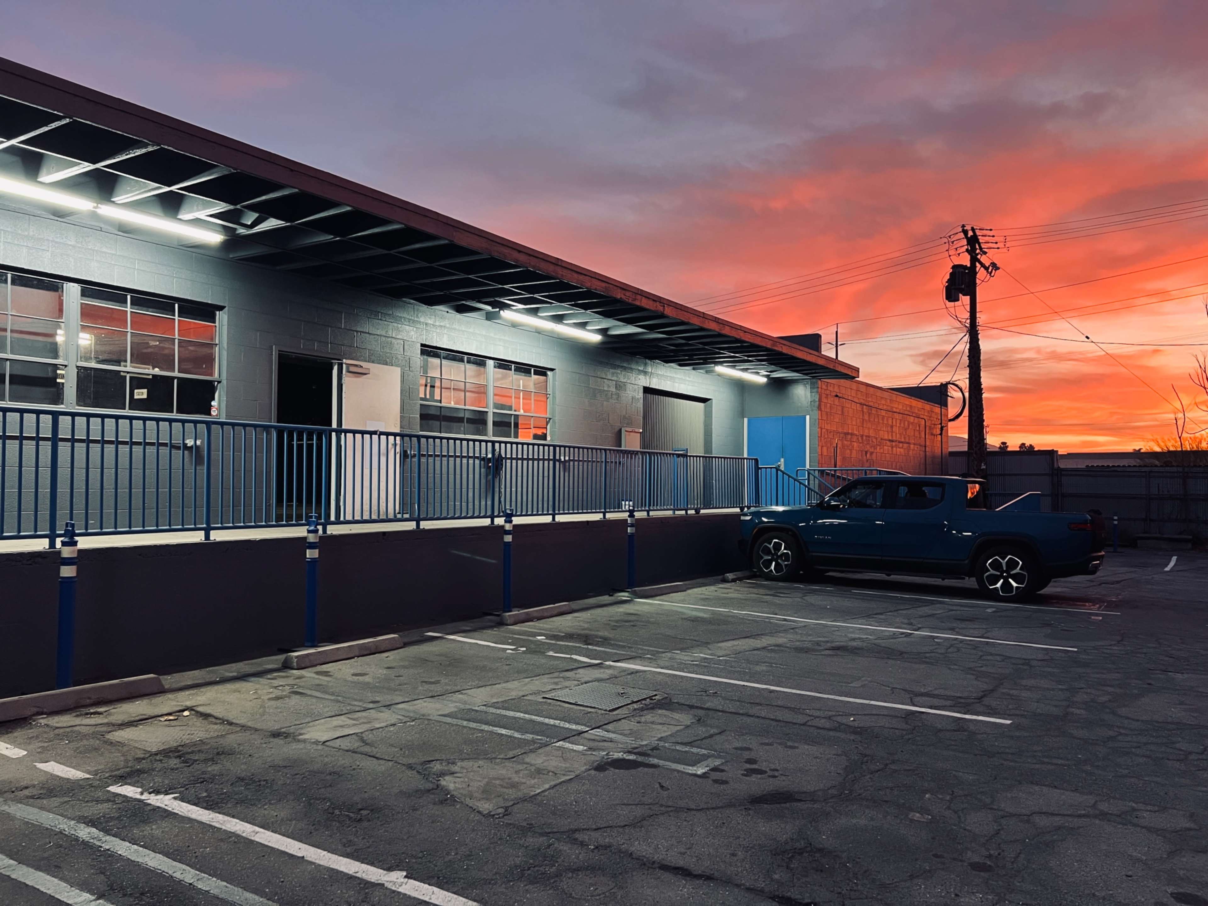 Indoor/Outdoor Backlot, Warehouse, Loading Dock, Parking Lot Image in Burbank, Burbank, CA