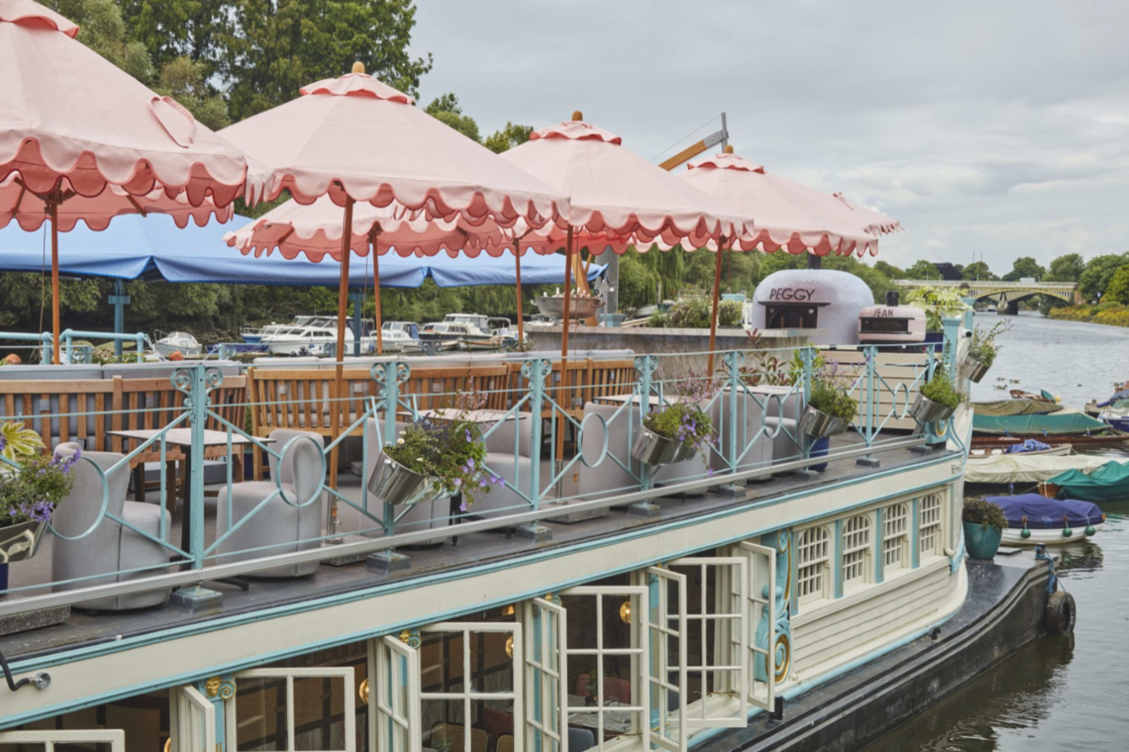 Floating Oasis - Top Terrace Image in Richmond, Richmond, London, ENG