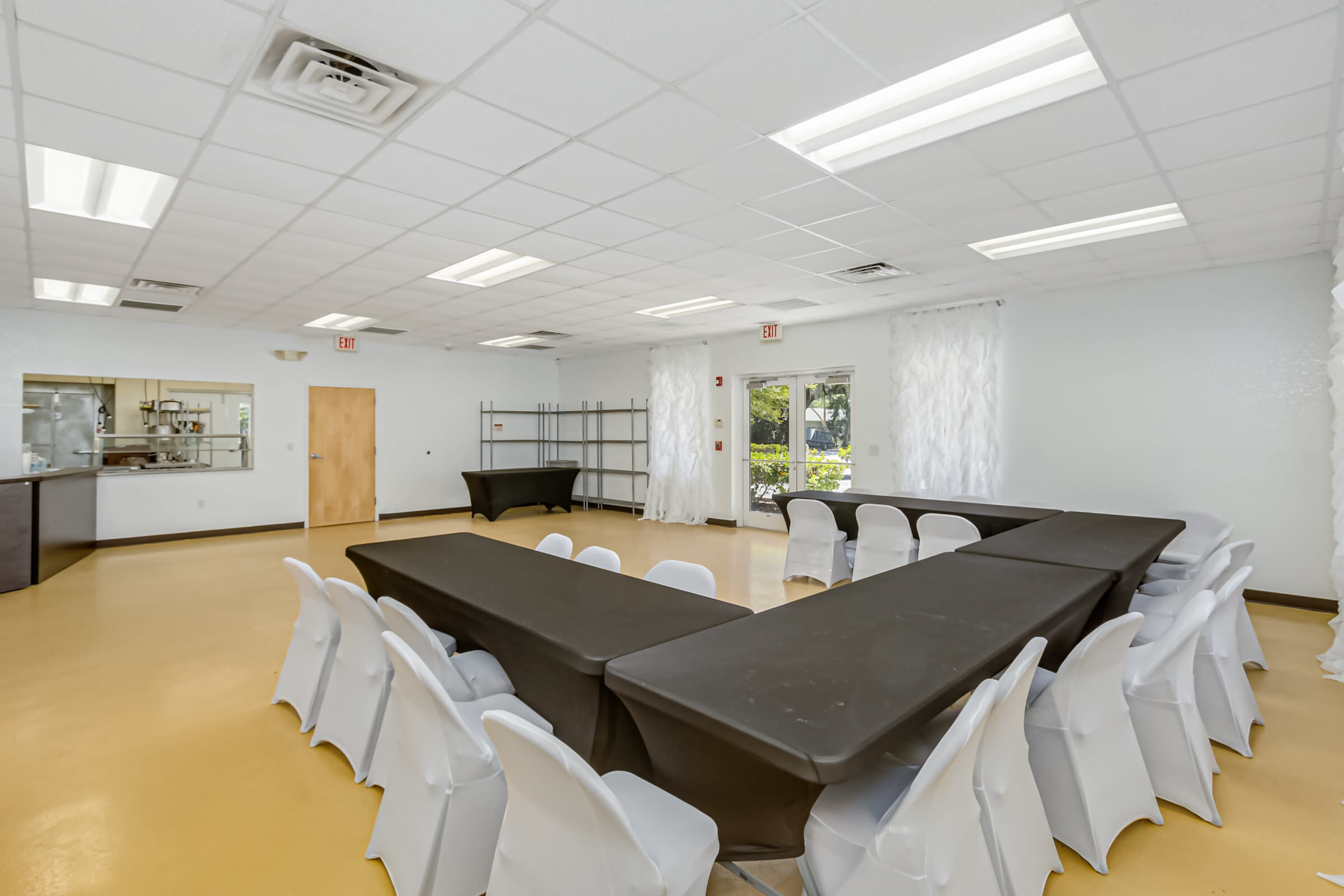 Downtown Titusville Commercial Kitchen with 80 Person Seating Image in Titusville, Titusville, FL