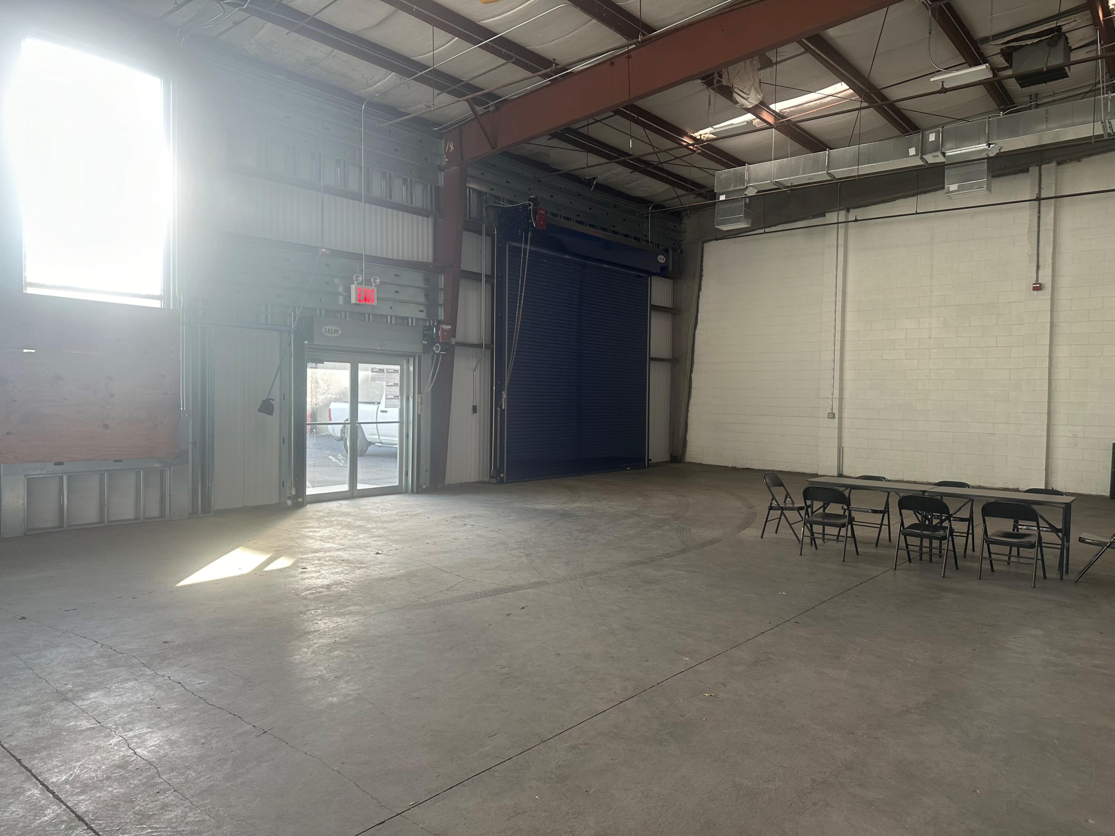 Open warehouse space 5,000 SQ FT with Heating and cooling. Image in Brownsville, Brooklyn, NY