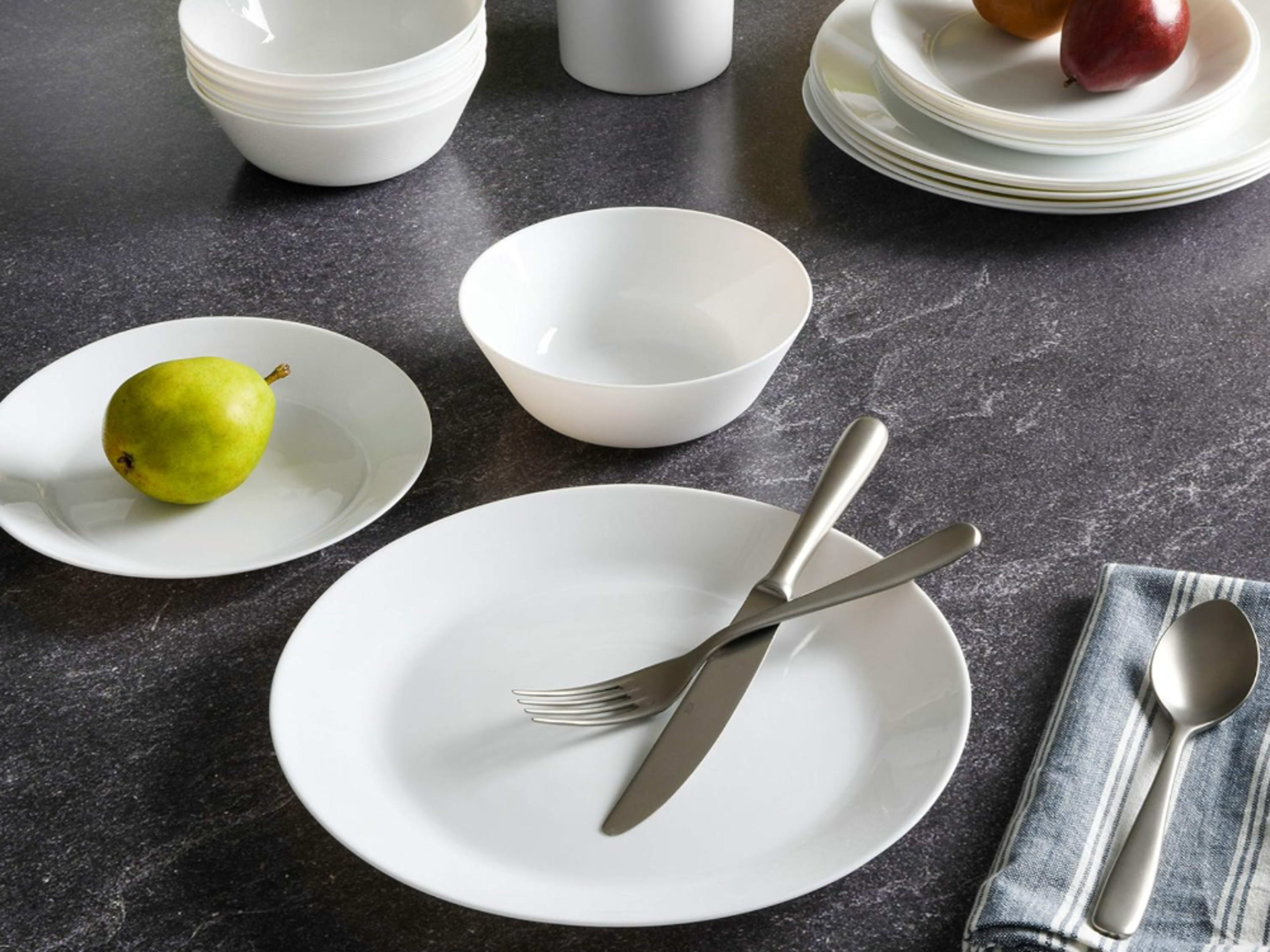 White chip-resistant bowls