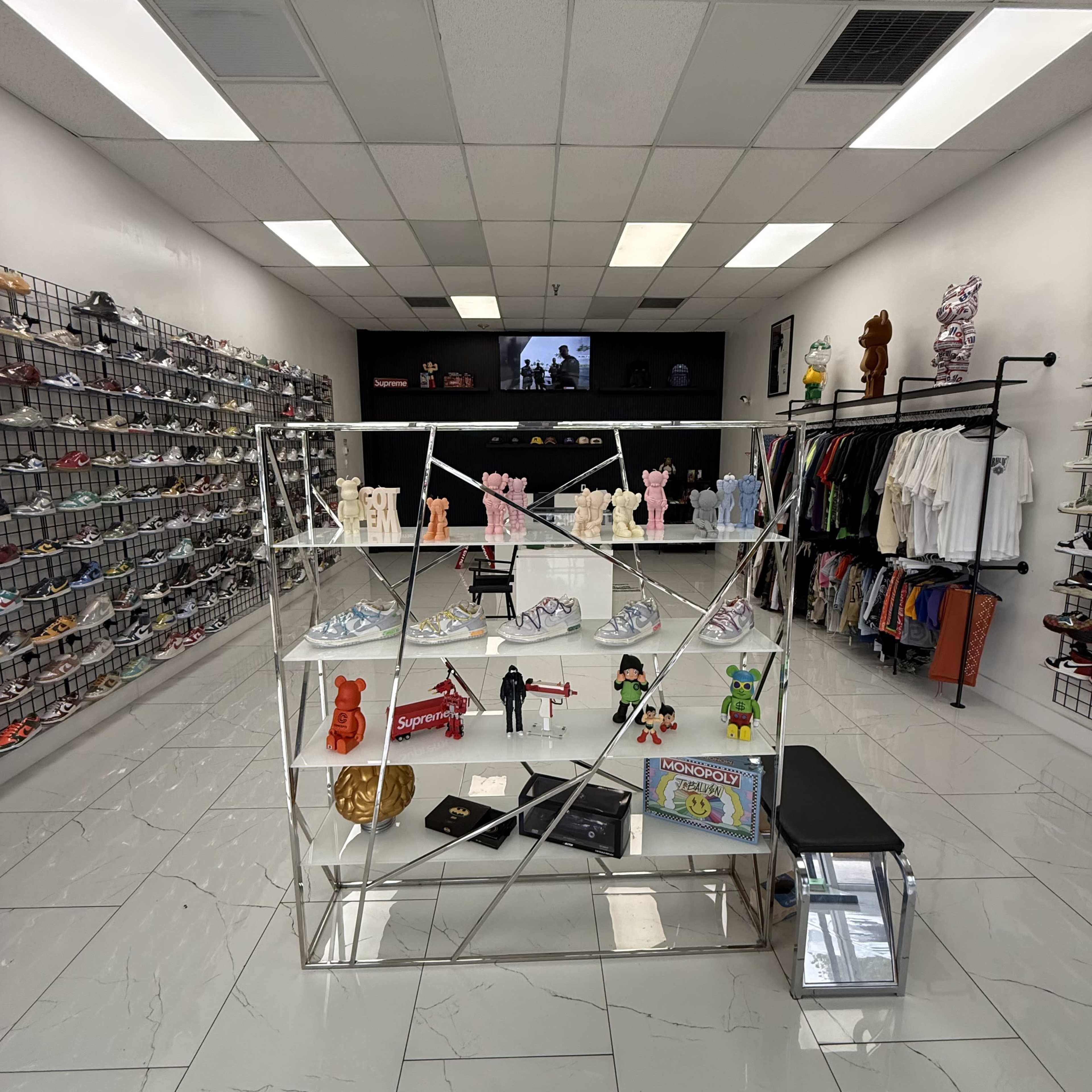 Modern Luxury Boutique Image in Hialeah, Hialeah, FL