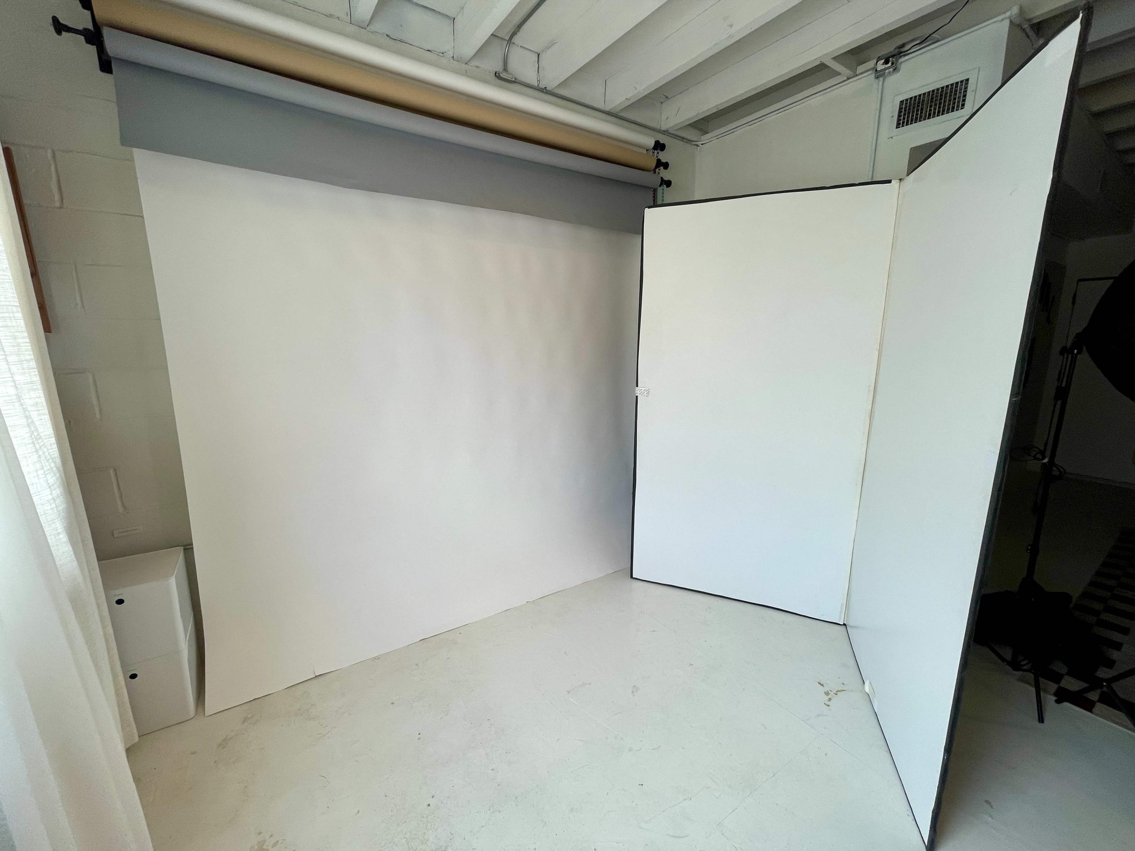 Bright, Quiet, Multi-Use Brooklyn Photo Studio and Creative Artist' Space Image in Sunset Park, Brooklyn, NY