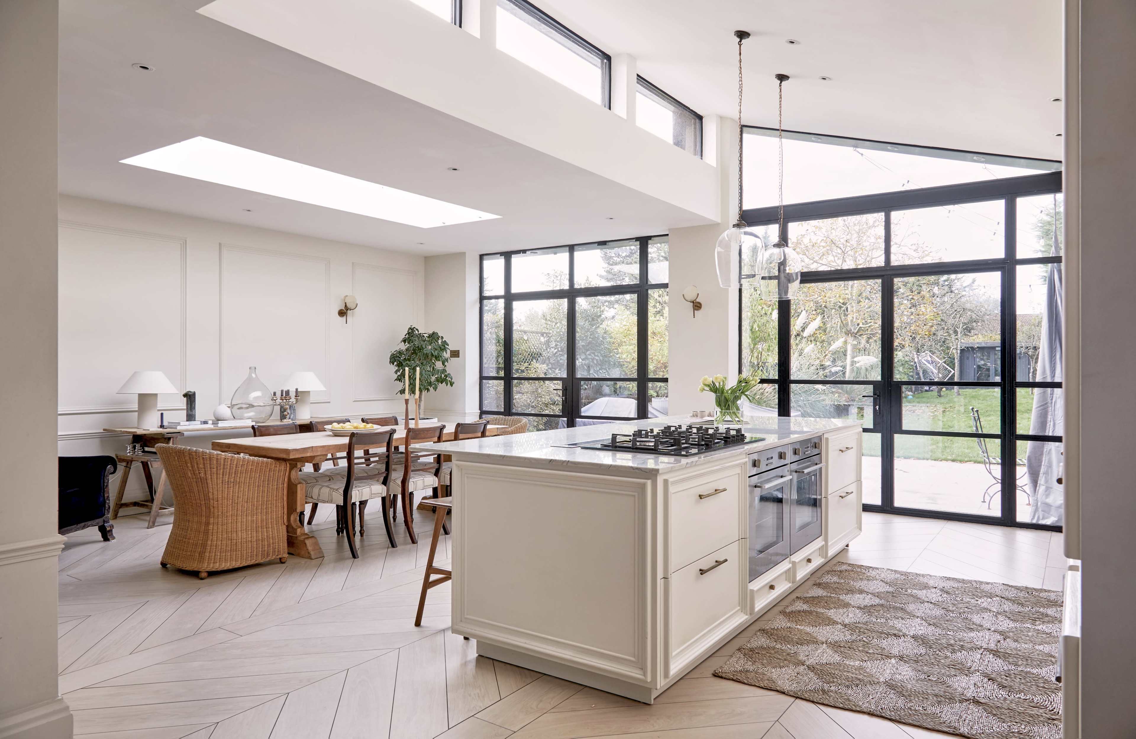 Pearl Image in London, London, ENG