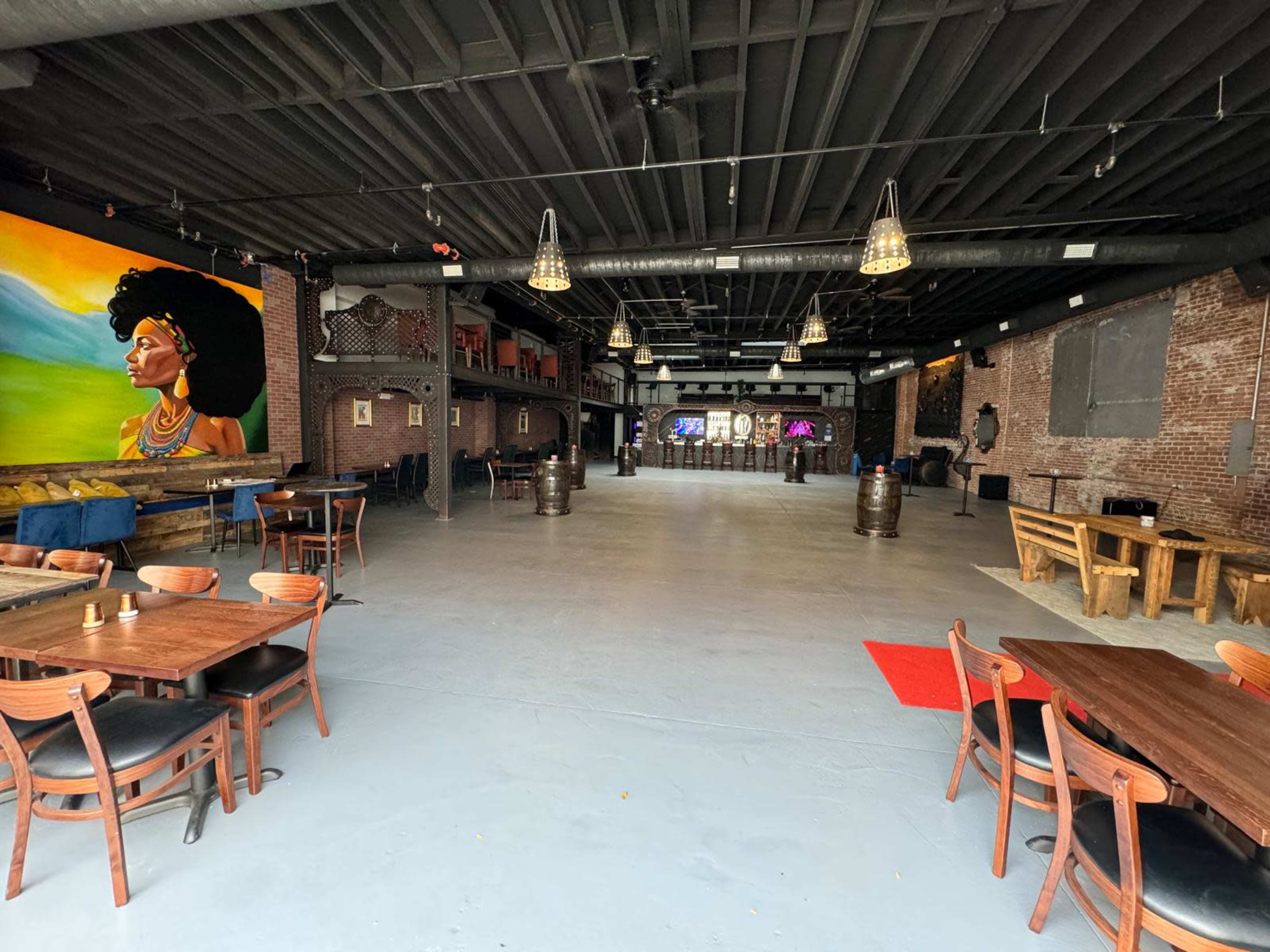 Brooklyn, event space, warehouse bar, Industrial  steel shop, rustic. Image in Gowanus, Brooklyn, NY