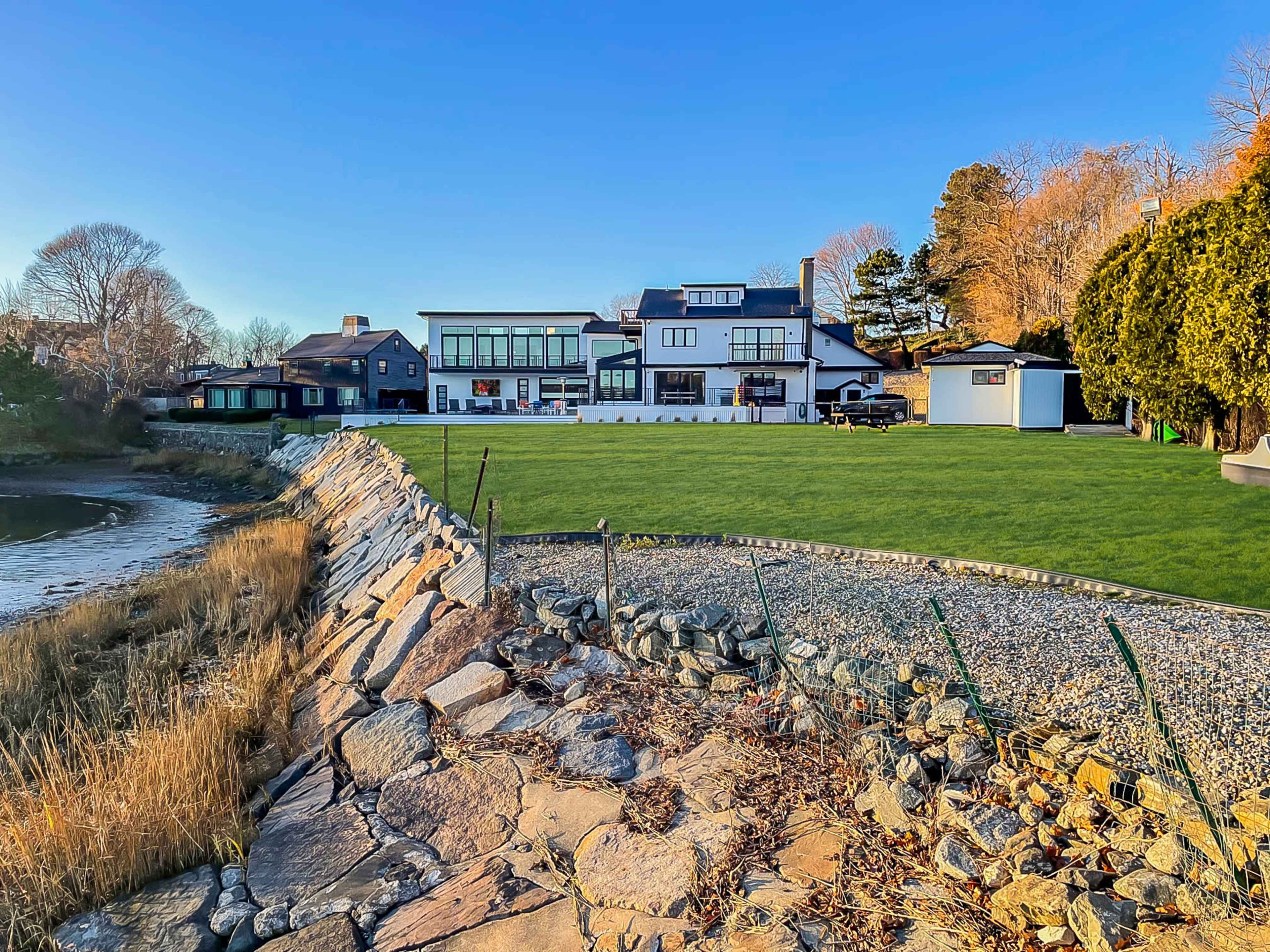 Oceanfront Vintage MANSION - 70's/80's style, Arcade, Indoor Bar, Pool Image in Salem, Salem, MA