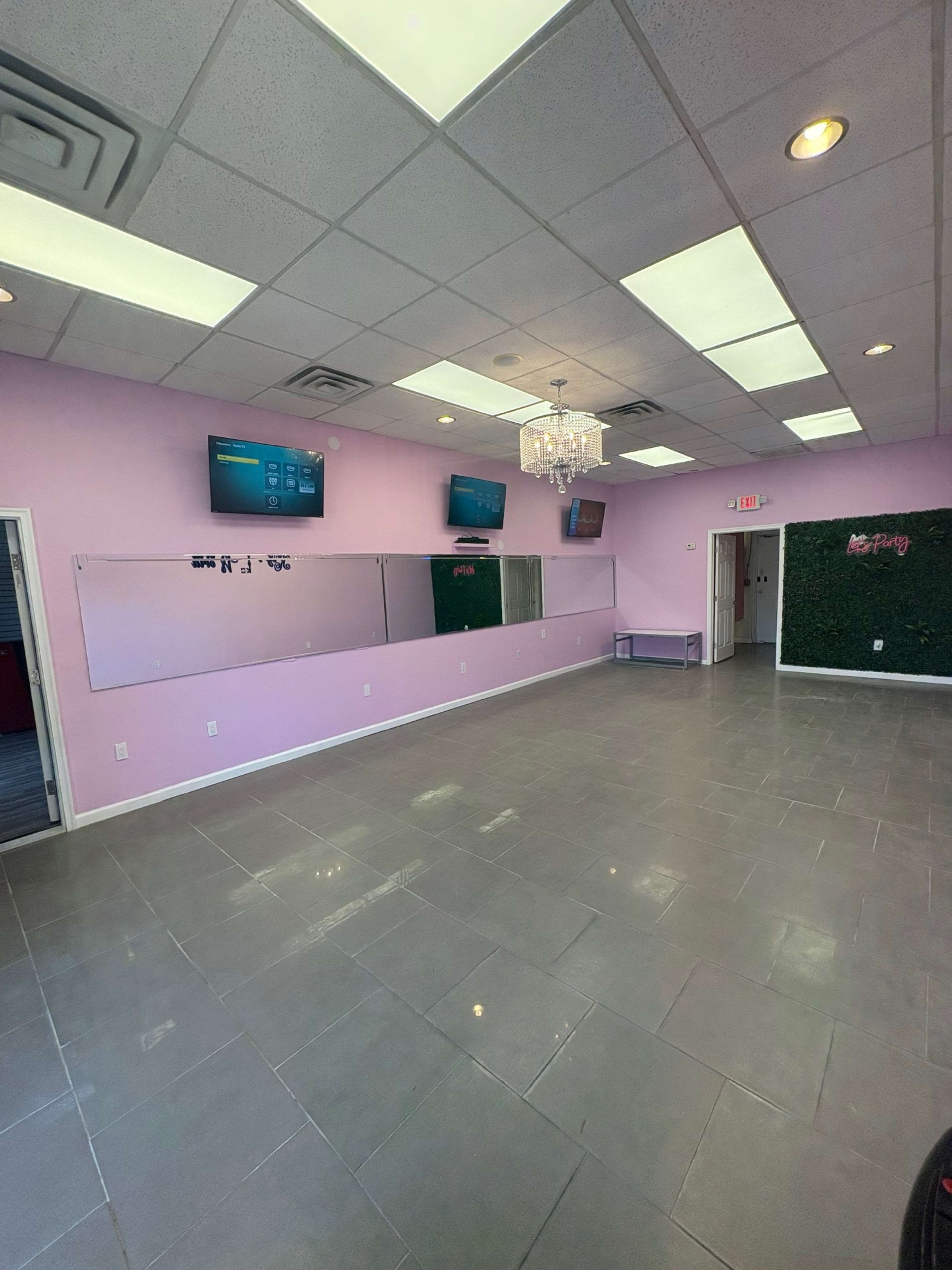 Community Event Space Image in Poplar Halls, Norfolk, VA