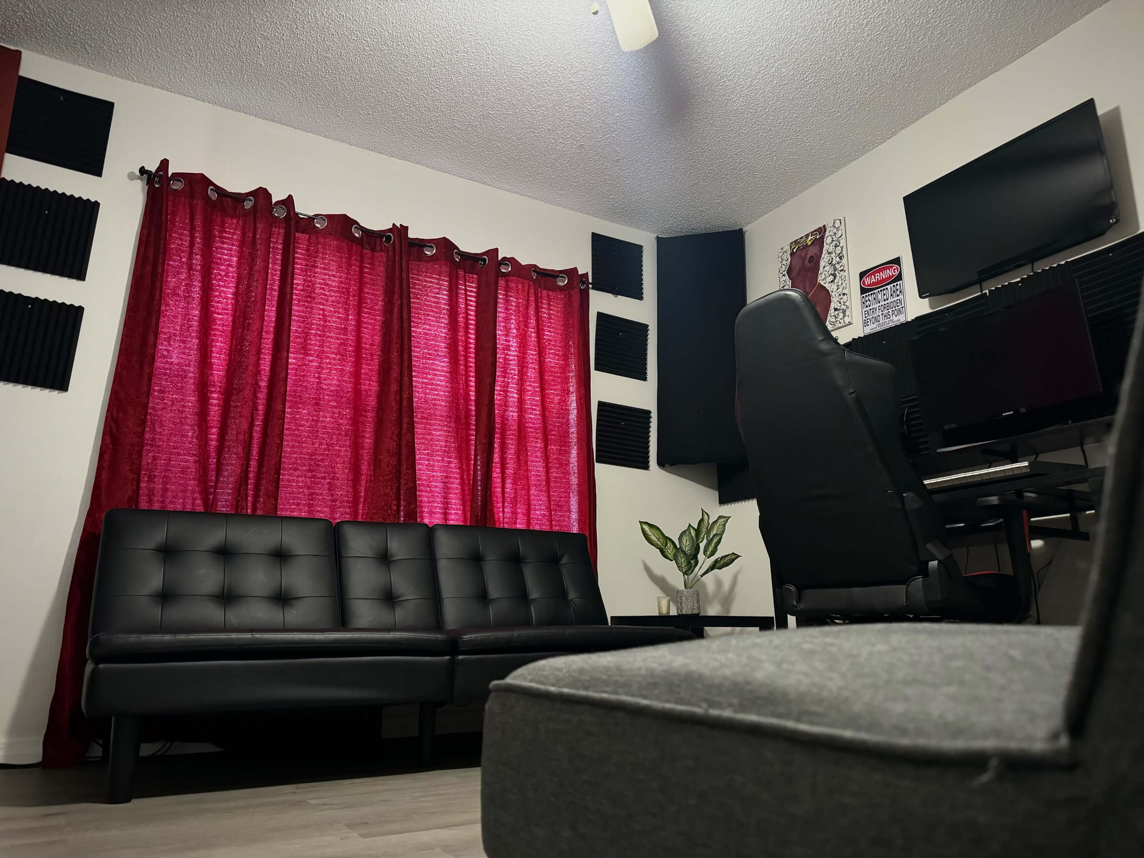 Orlando Recording Studio — VybeHouse Studio Image in Sherwood Forest, Orlando, FL