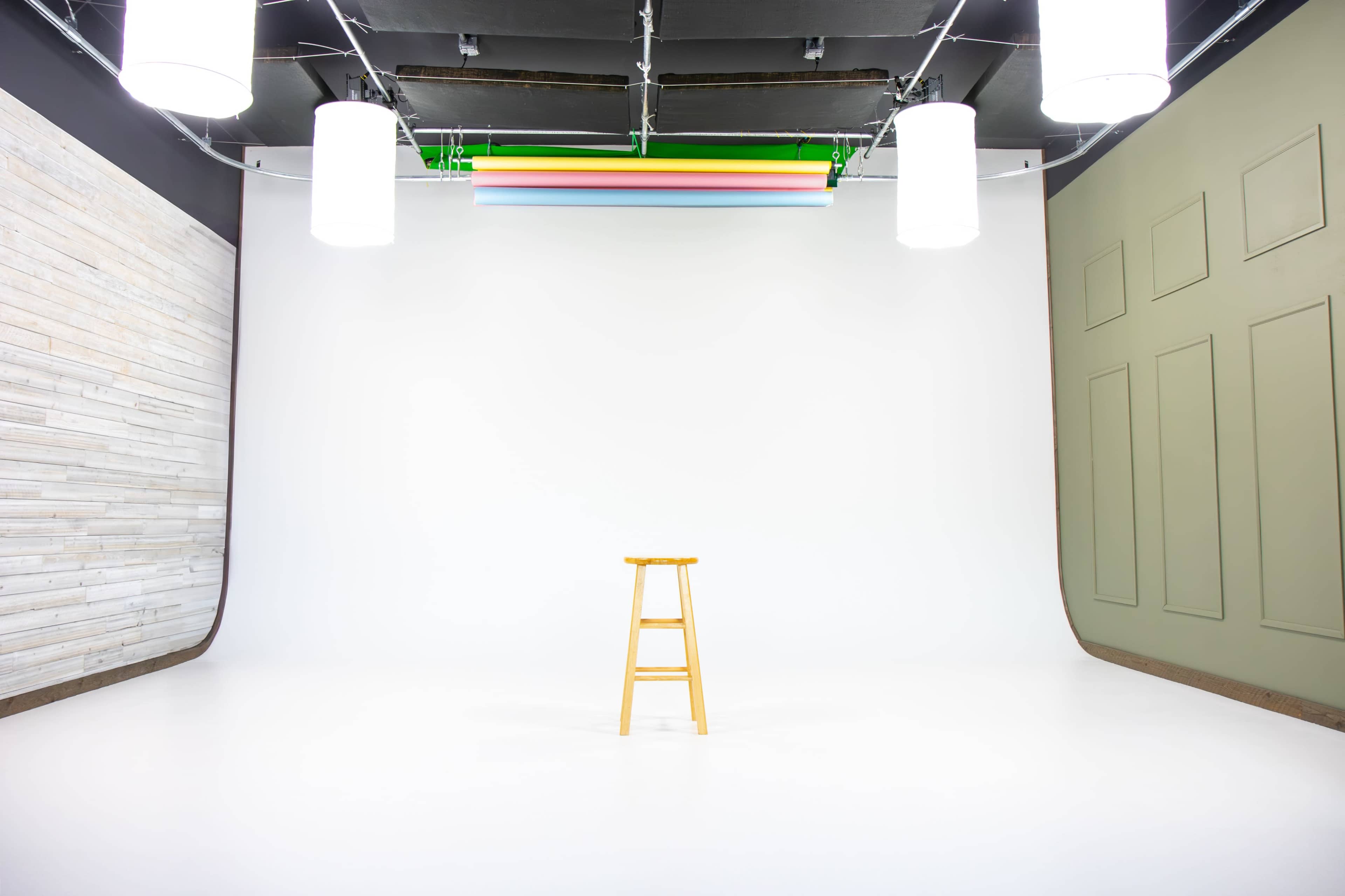 Spacious studio space equipped with lighting, props, and multiple backgrounds Image in Springvale, Rio, WI