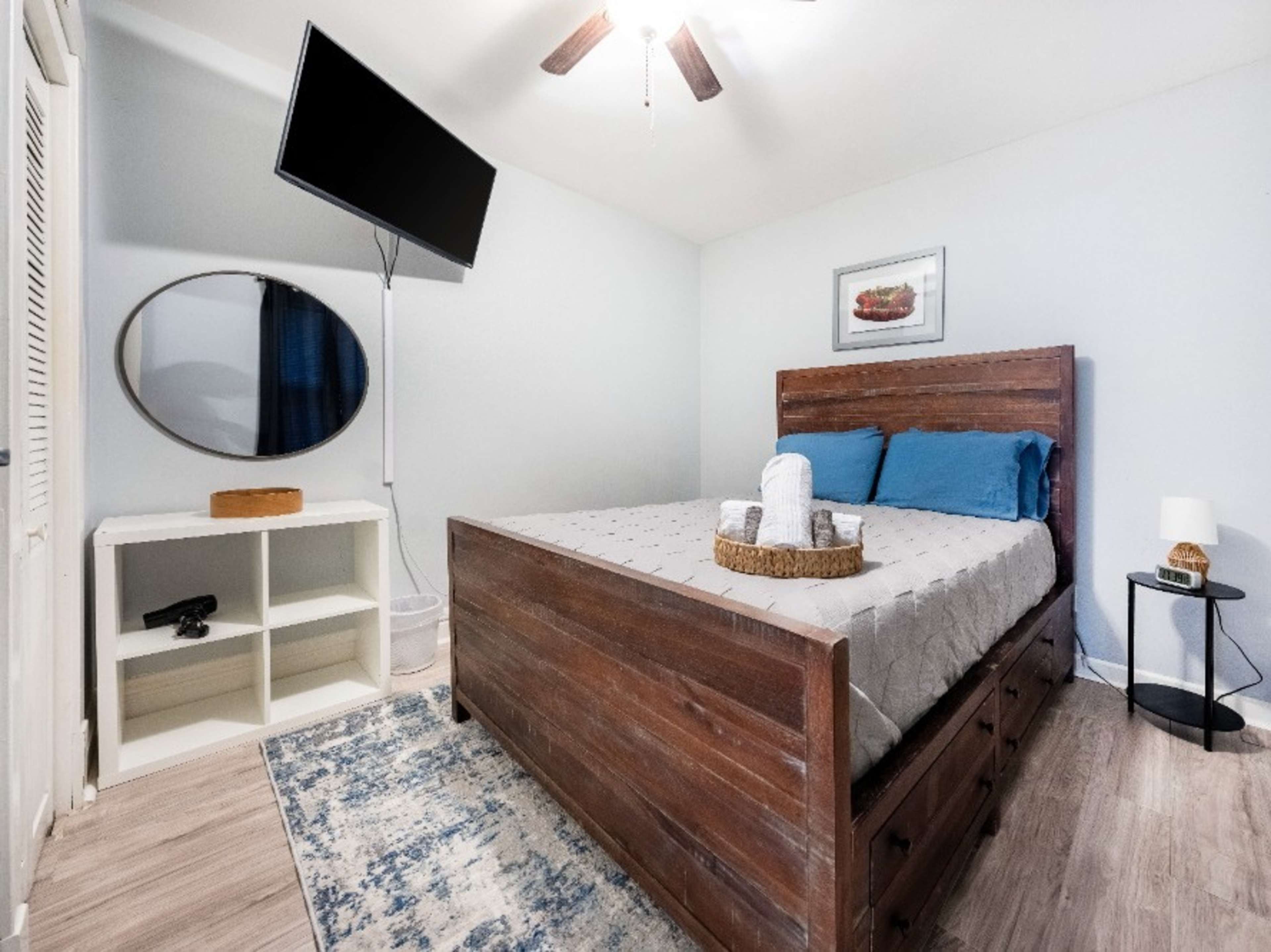 Access to Dress room