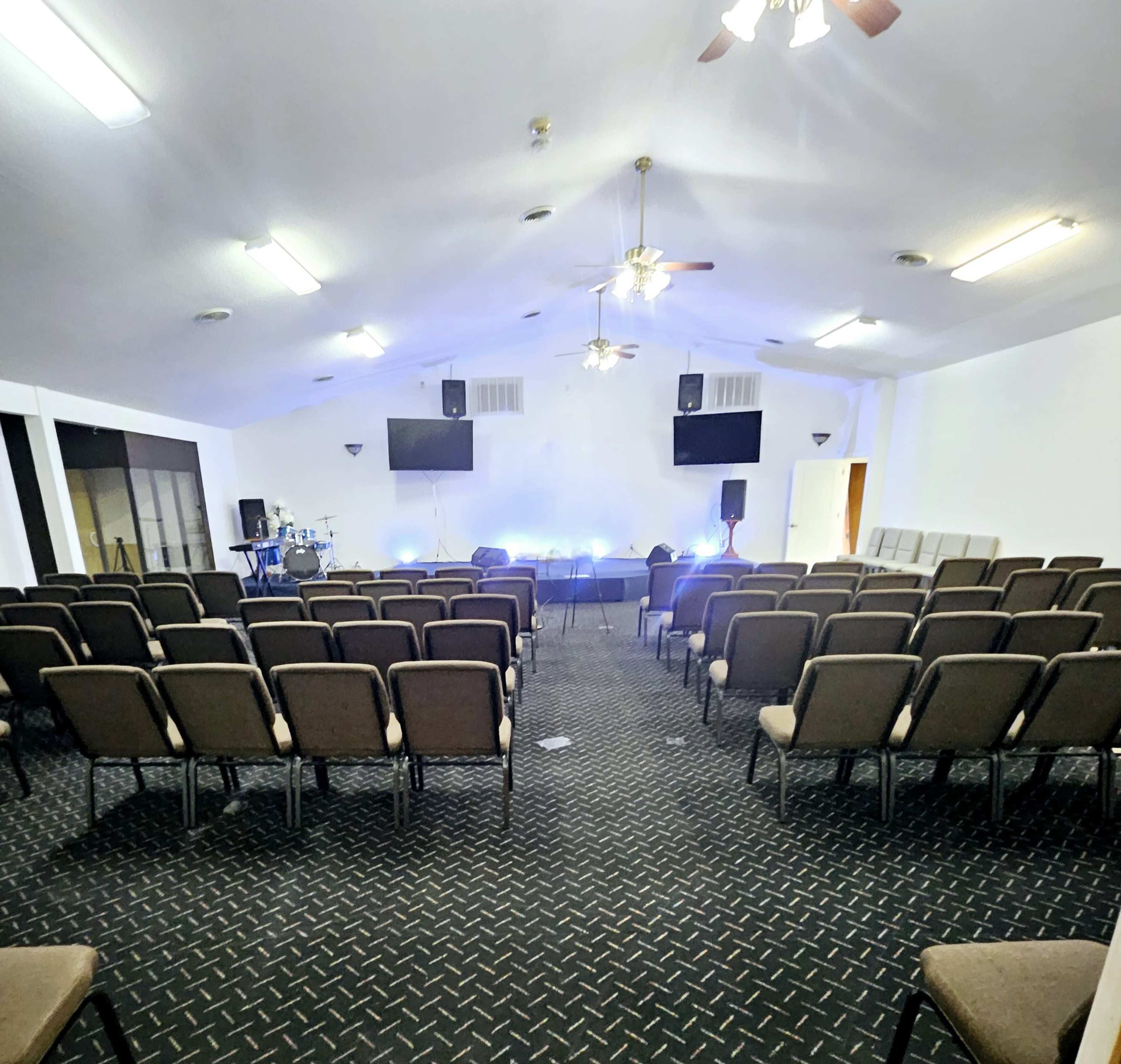 Spacious & Elegant Venue | Perfect for Weddings, Events & More Image in Duncanville, Duncanville, TX