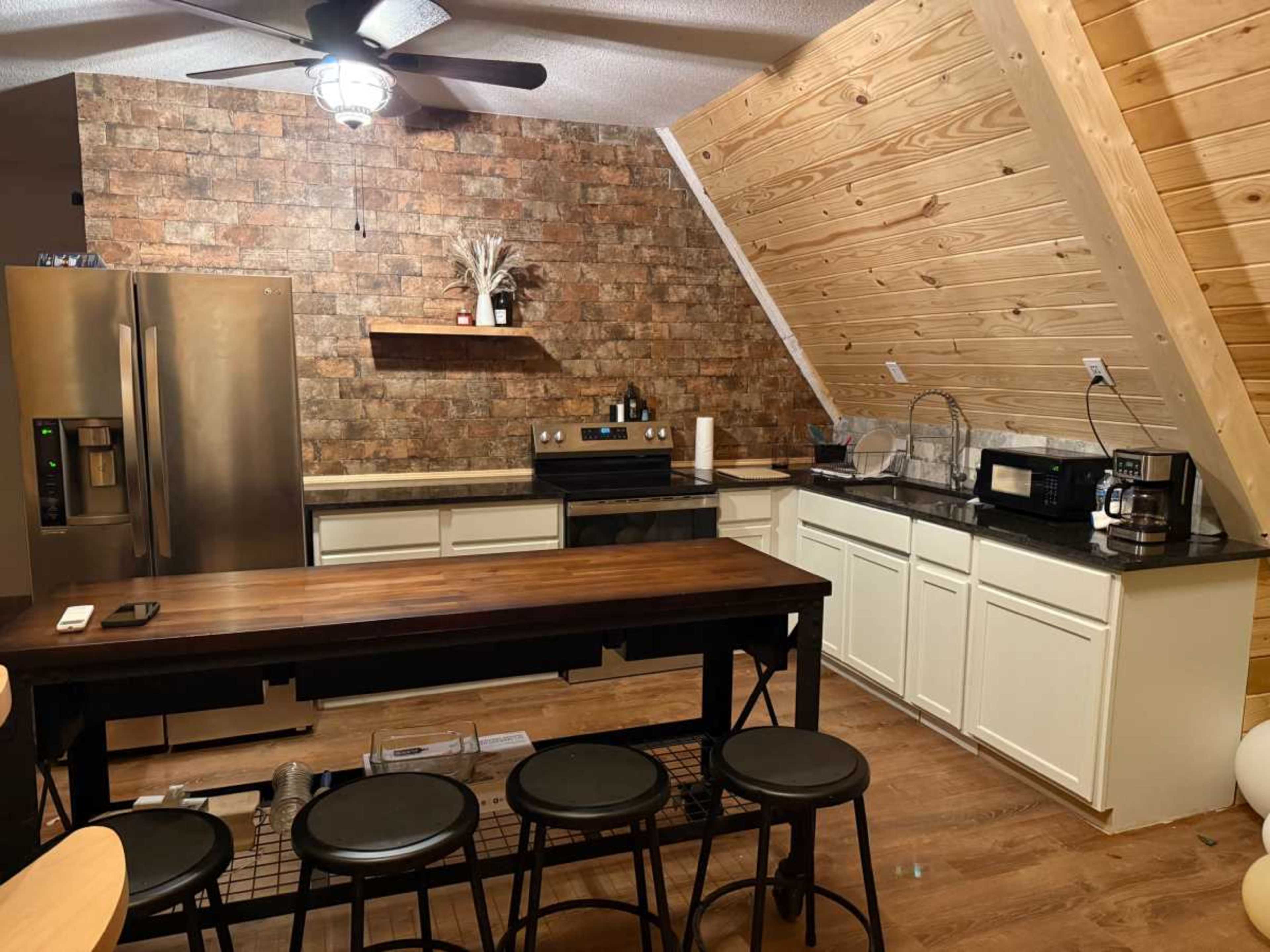 A Frame home in ranch setting. Image in , Florence, TX