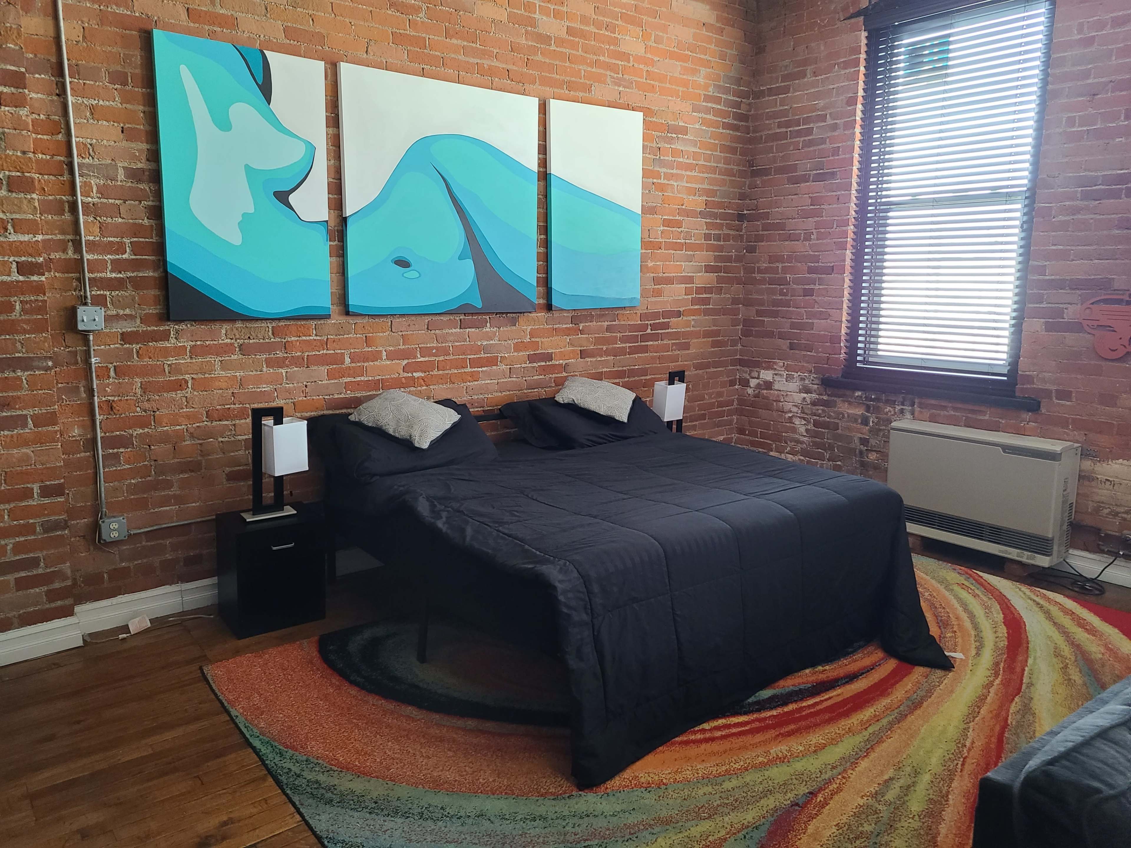 Downtown Contemporary Style Loft Image in Corktown, Detroit, MI
