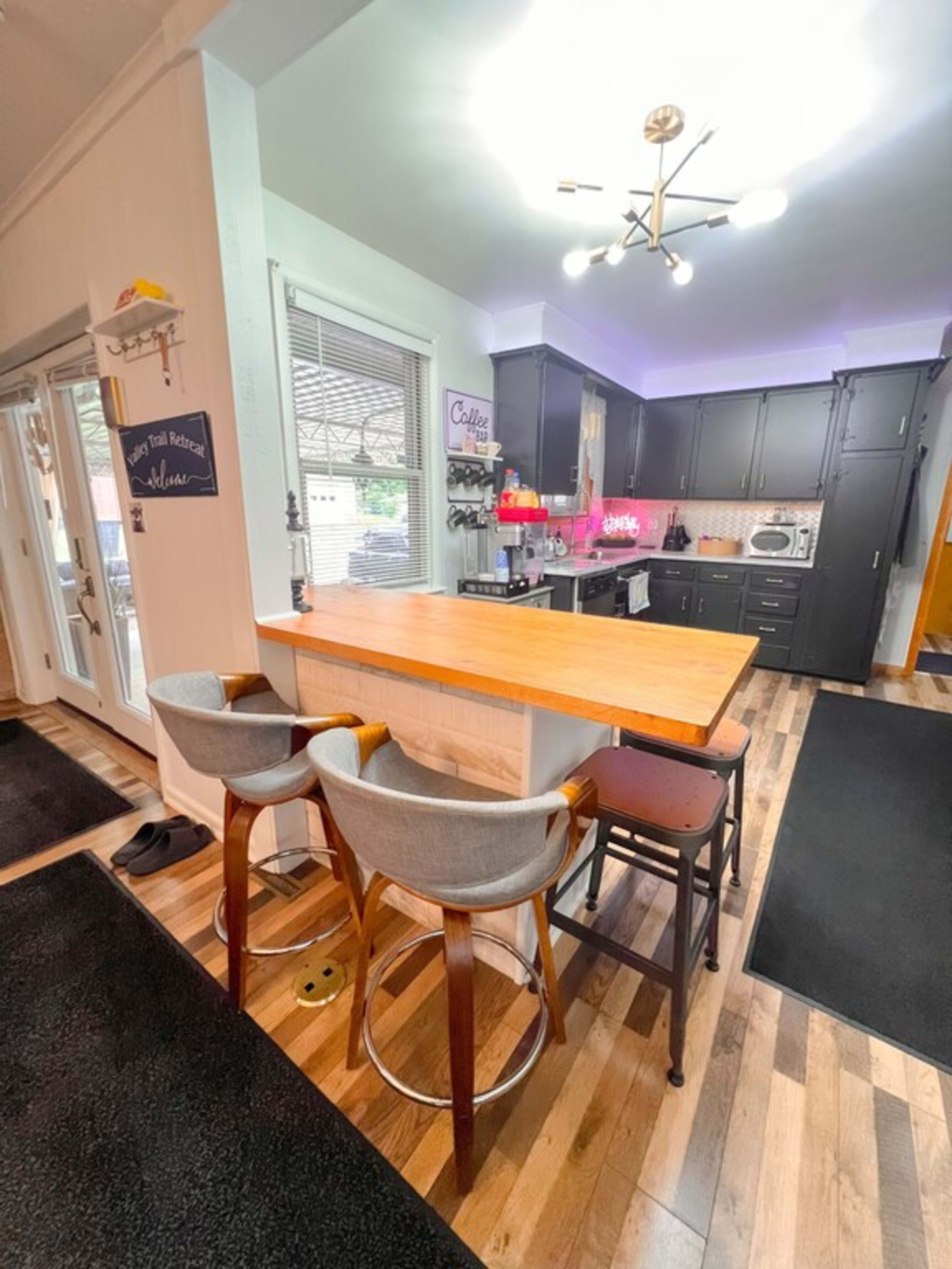 Cozy Farmhouse style Home with large backyard space and hotub Image in Bellshire Estates, Nashville, TN