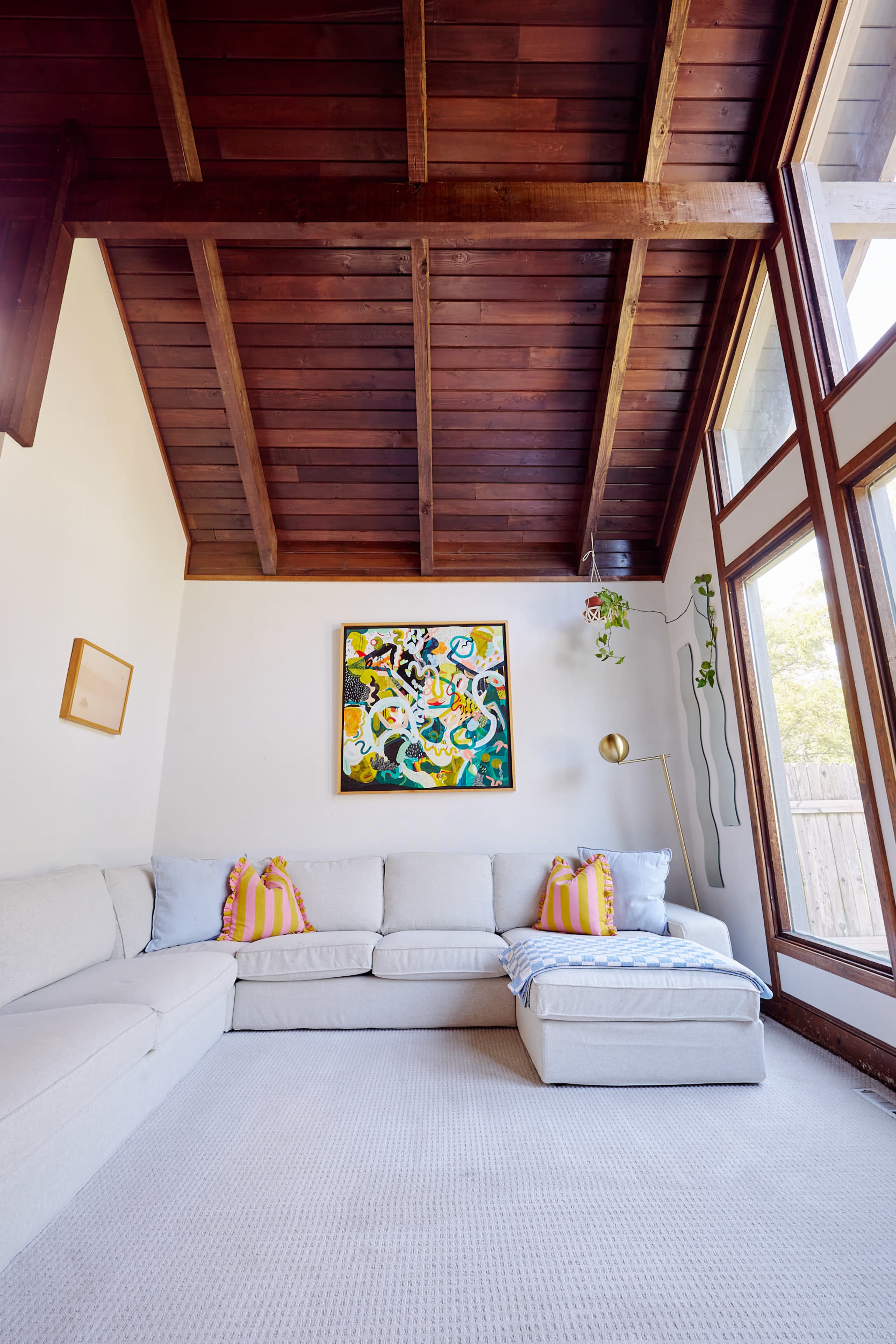 World Cup Luxury! Mid Century Home/Salt Water Pool Image in Highview Estates, Kansas City, MO