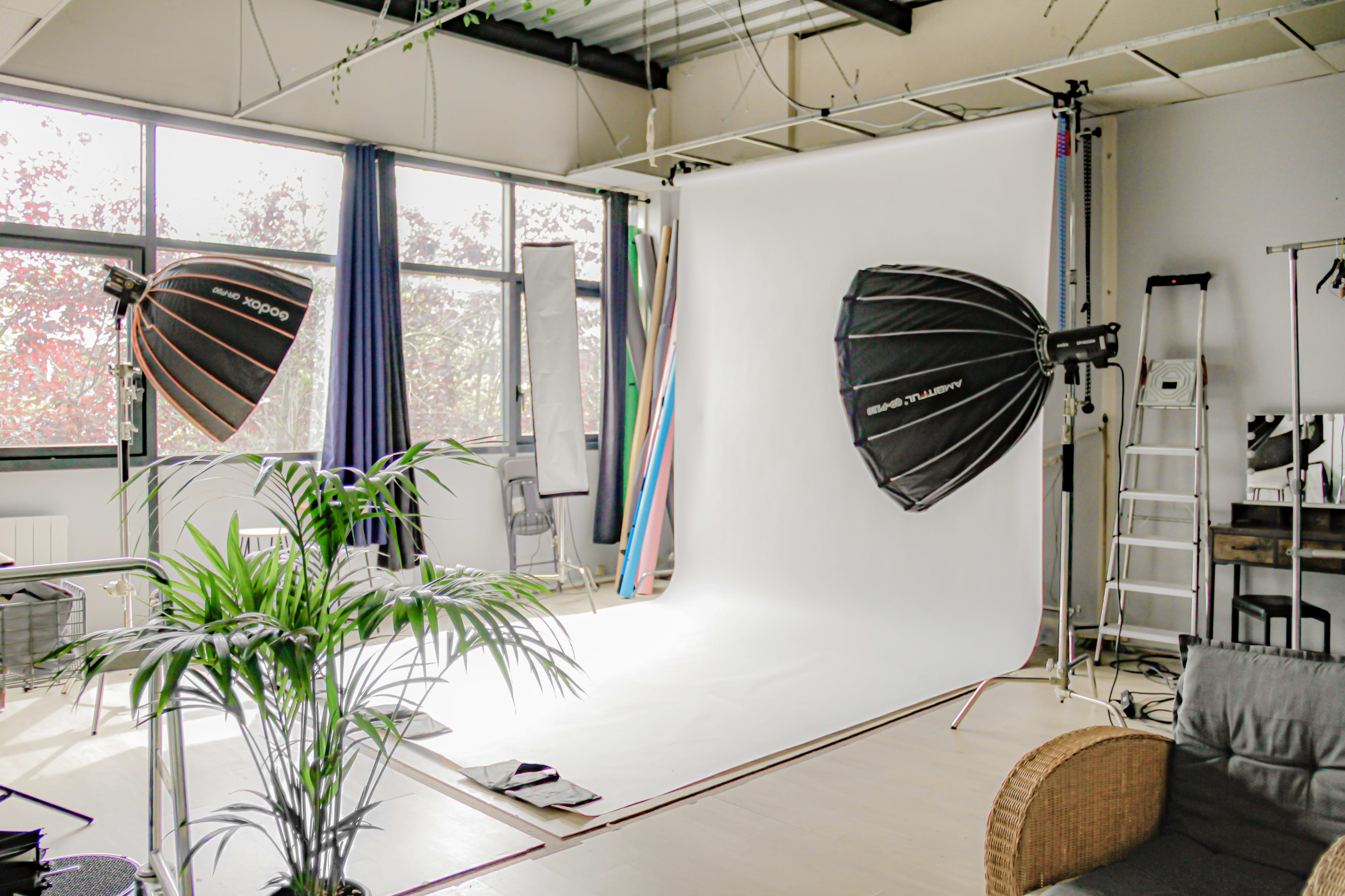 Studio Photo Professionnel et Chaleureux dans le 77 Image in , Lognes