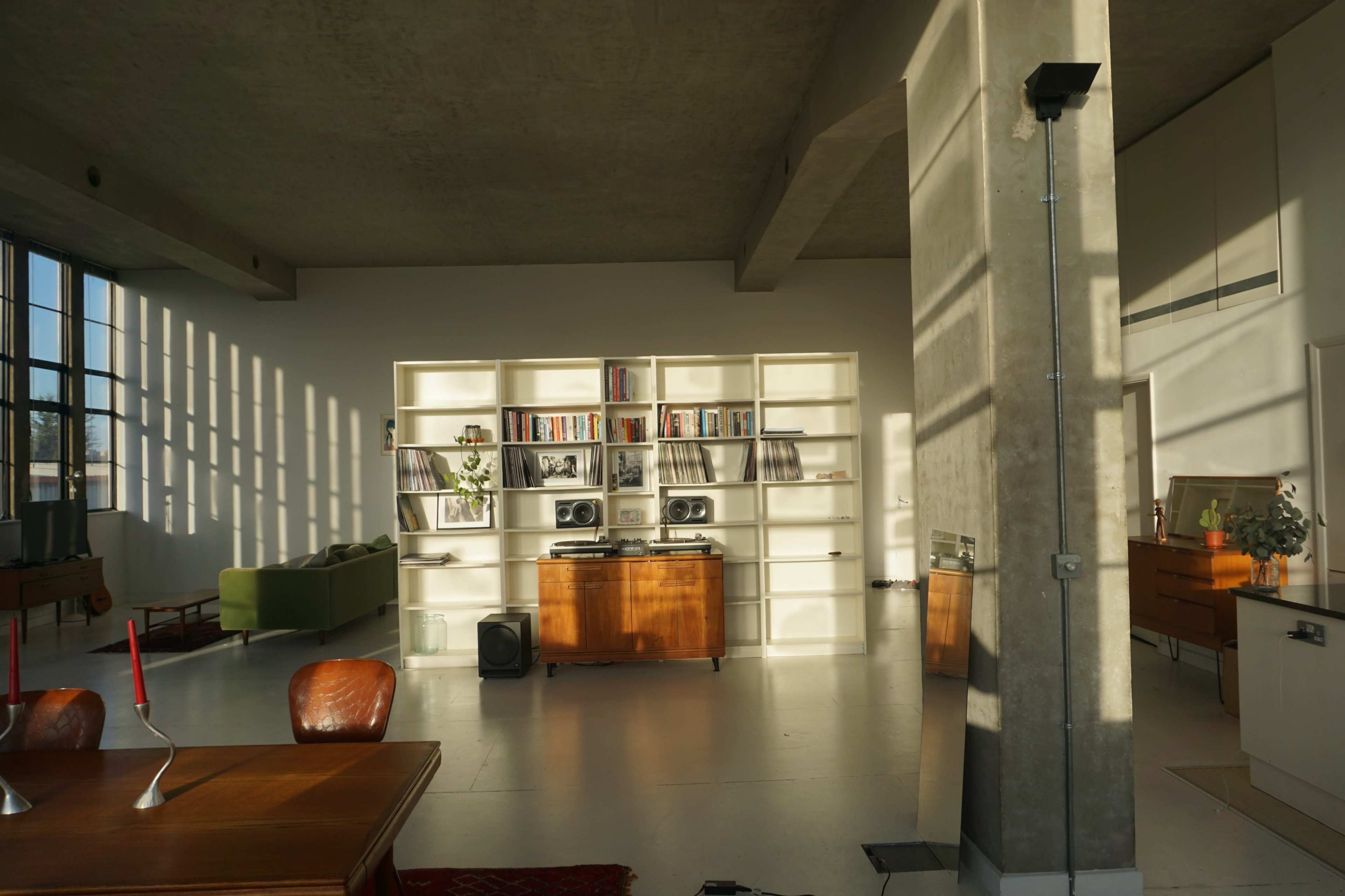 Unique daylight studio apartment Image in Clapton, London, ENG