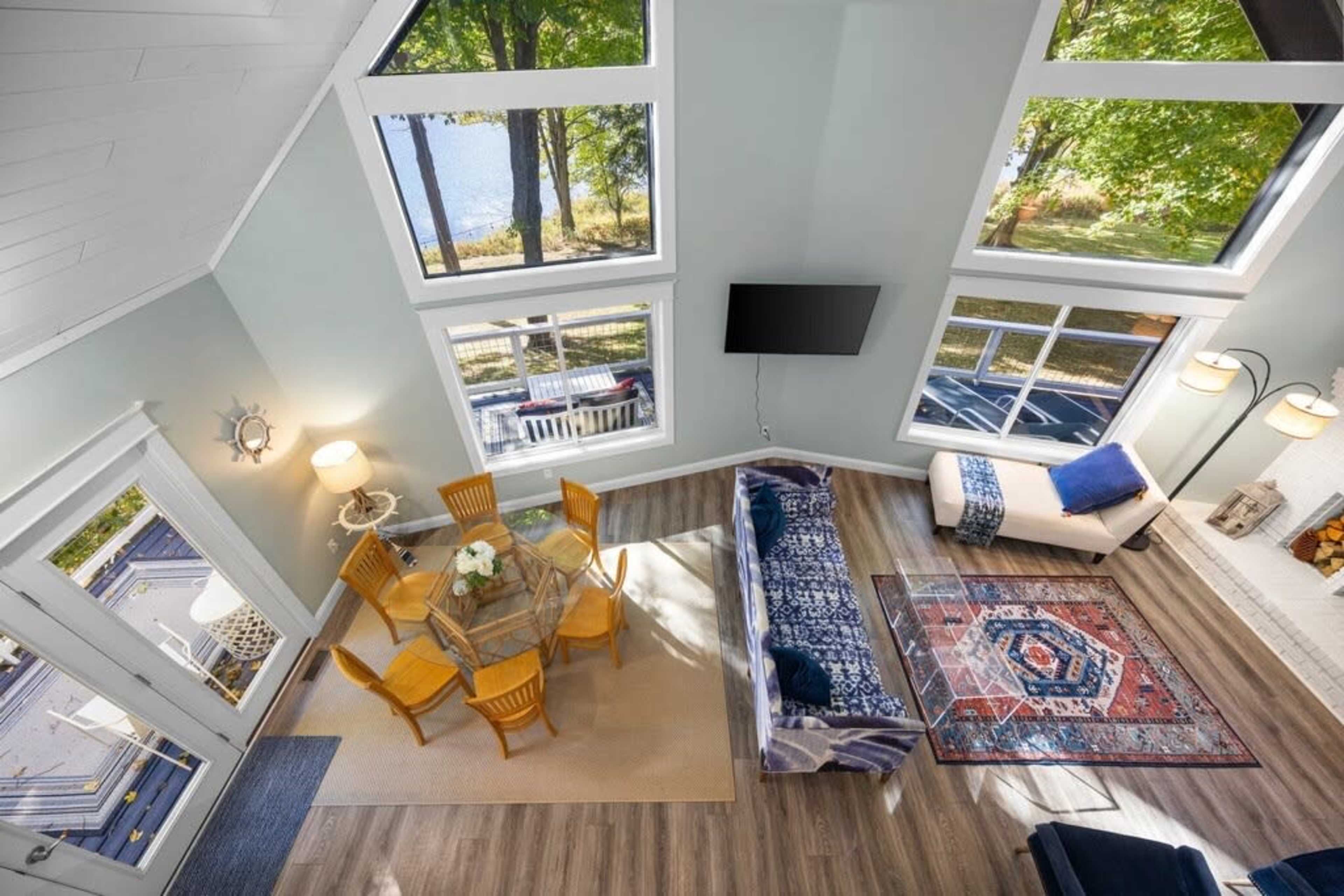 Beautiful Lakefront Cottage Image in Chester Township, Gaylord, MI