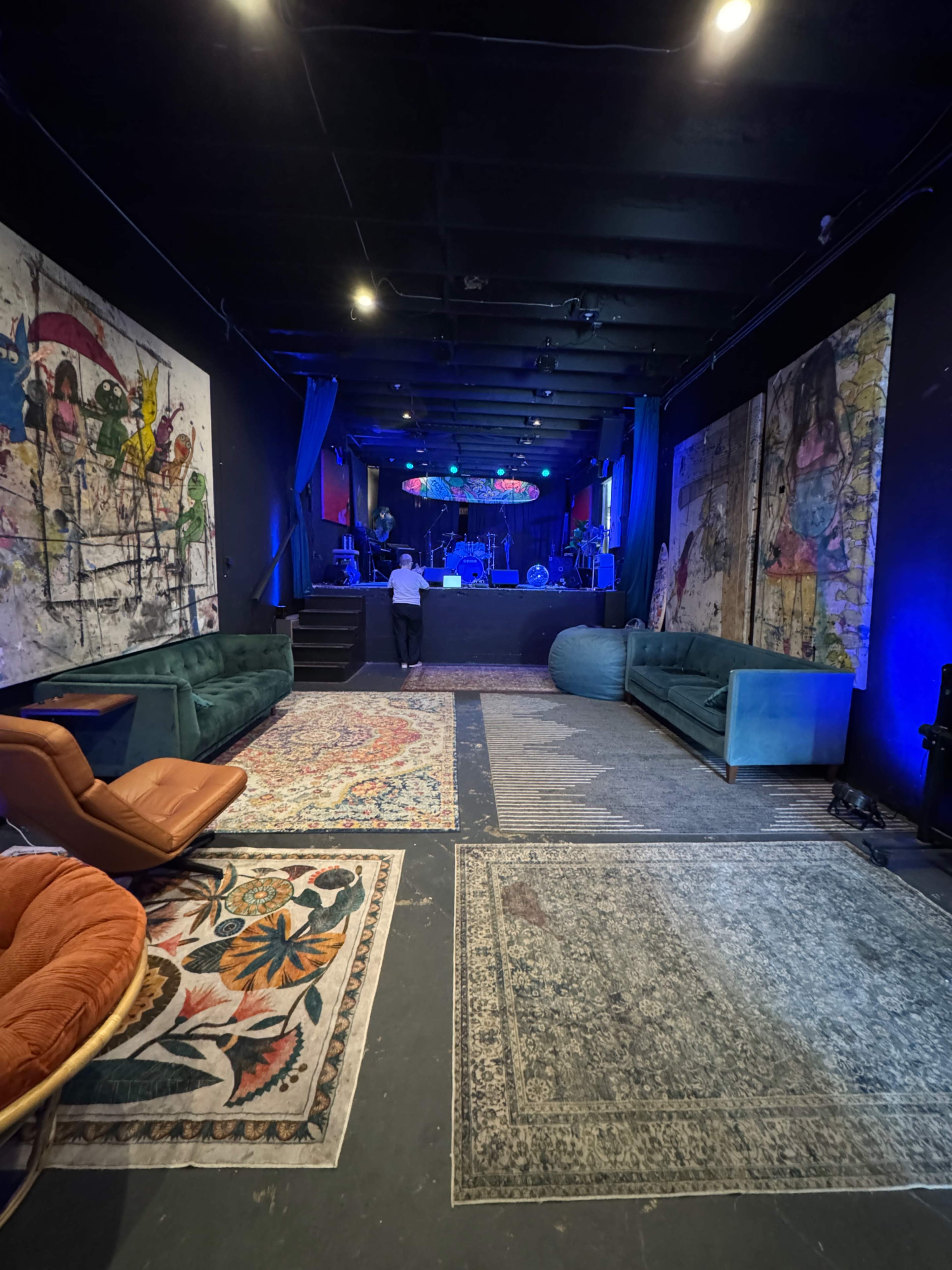 Film & Photo Black Box Studio in Hermosa Beach — Flexible Space for Production Teams Image in Hermosa Beach, Hermosa Beach, CA