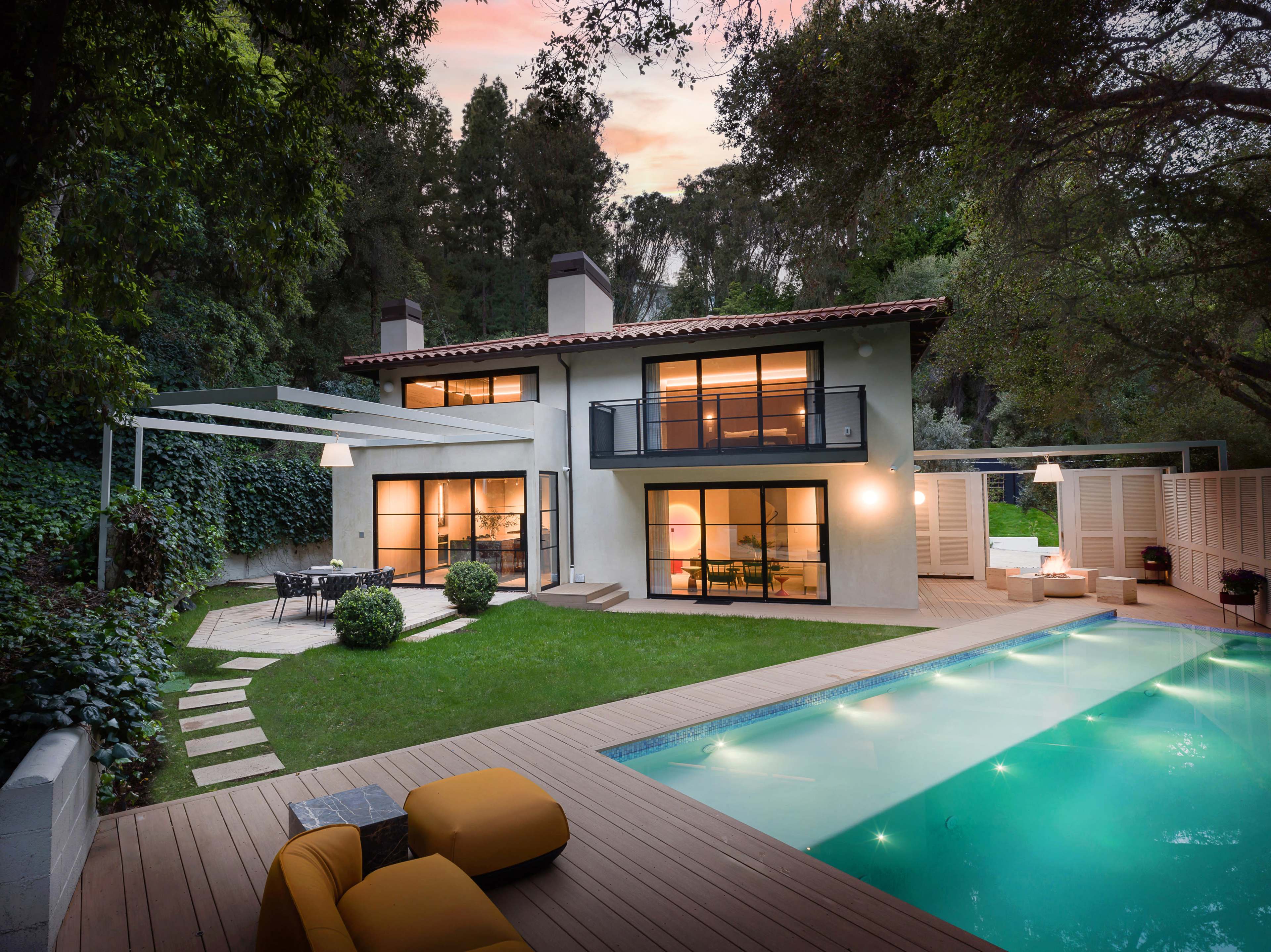 La Réserve: Elegant Mandeville Gem Image in Brentwood, Los Angeles, CA
