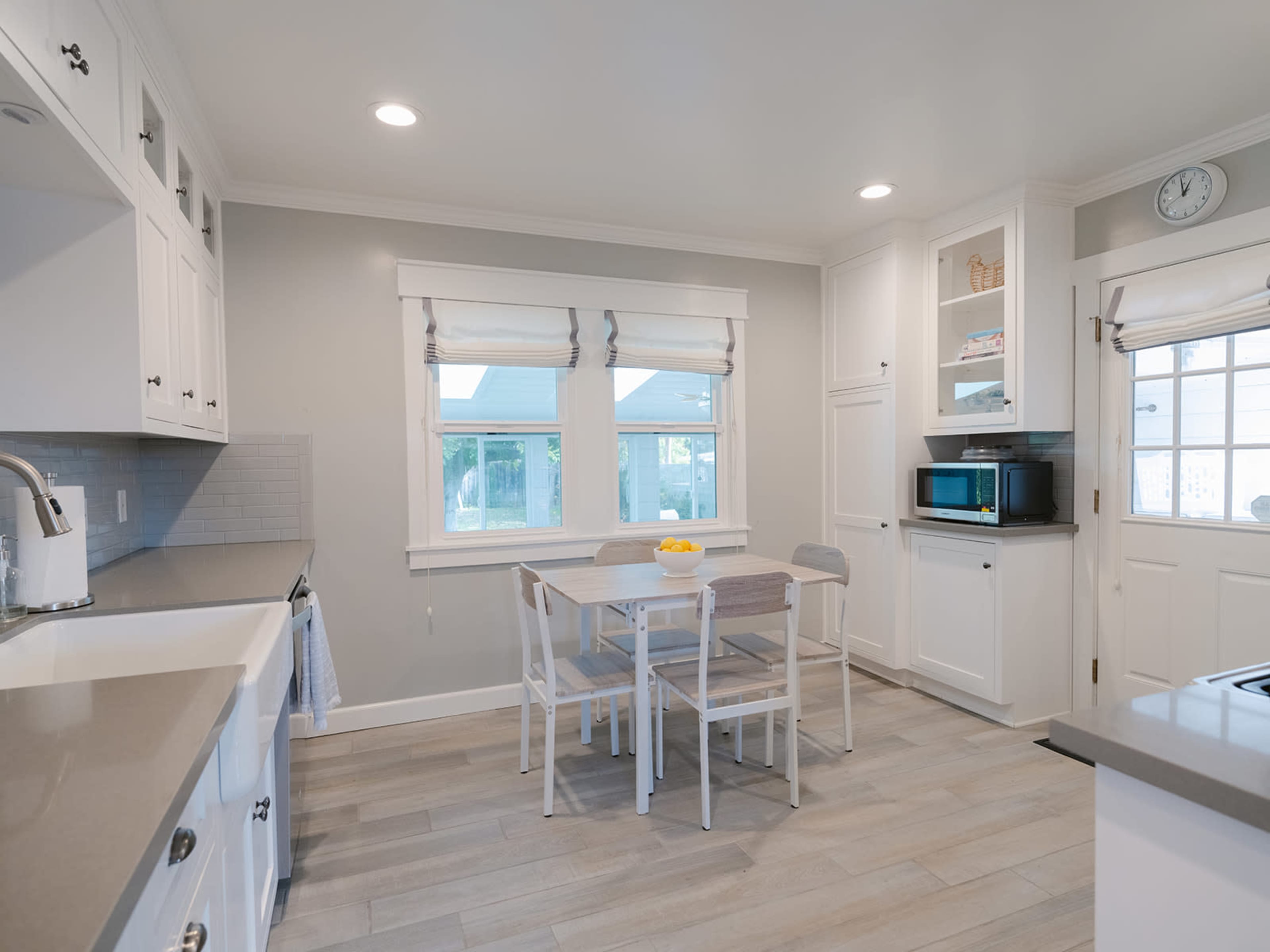 Charming, bright + beautifully appointed home w sunroom and lovely backyard Image in Duarte, Duarte, CA