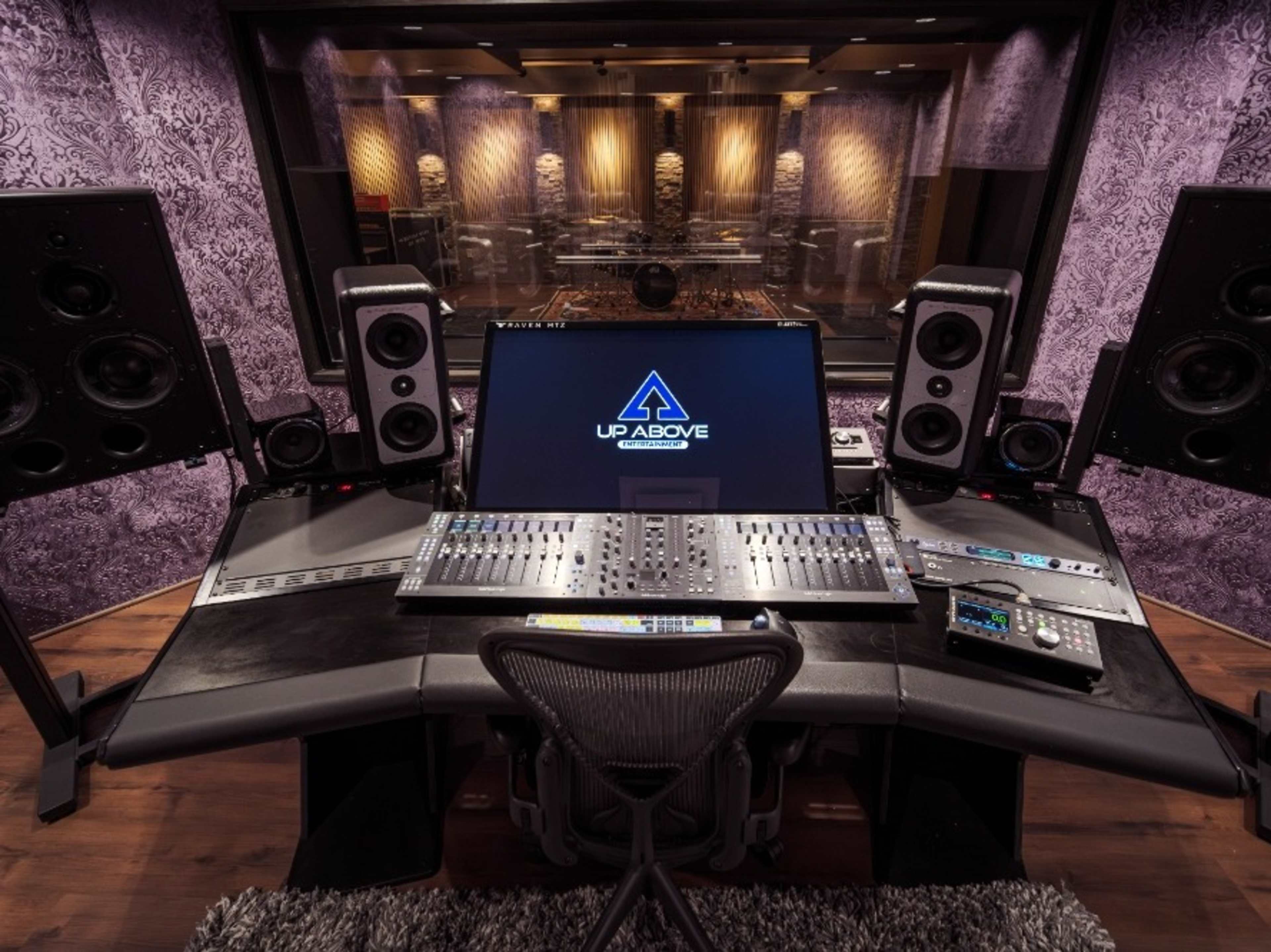 Professional Audio Recording With Engineer 