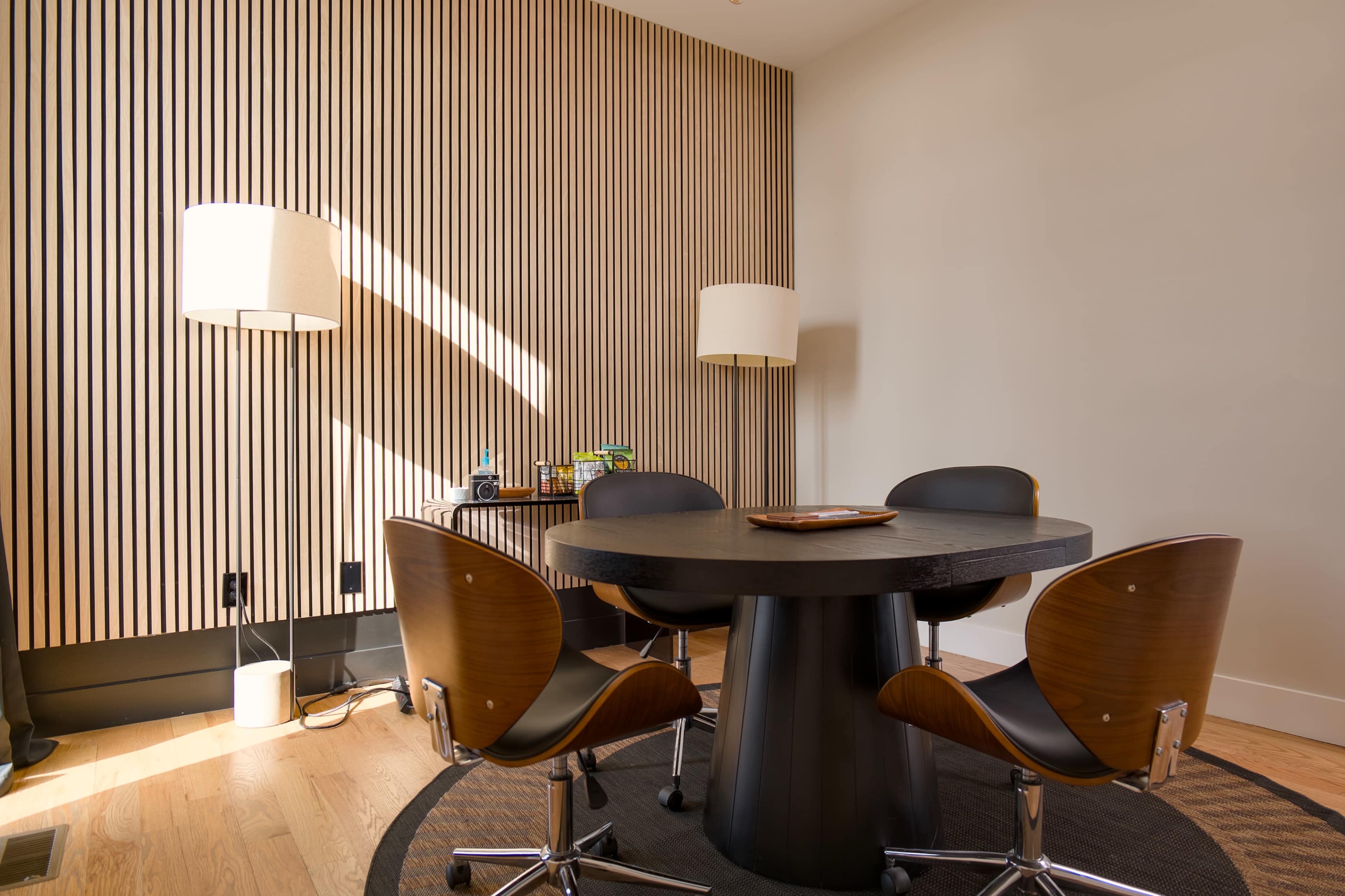 Conference Room for 4 with TV Image in Grandview Heights, Nashville, TN