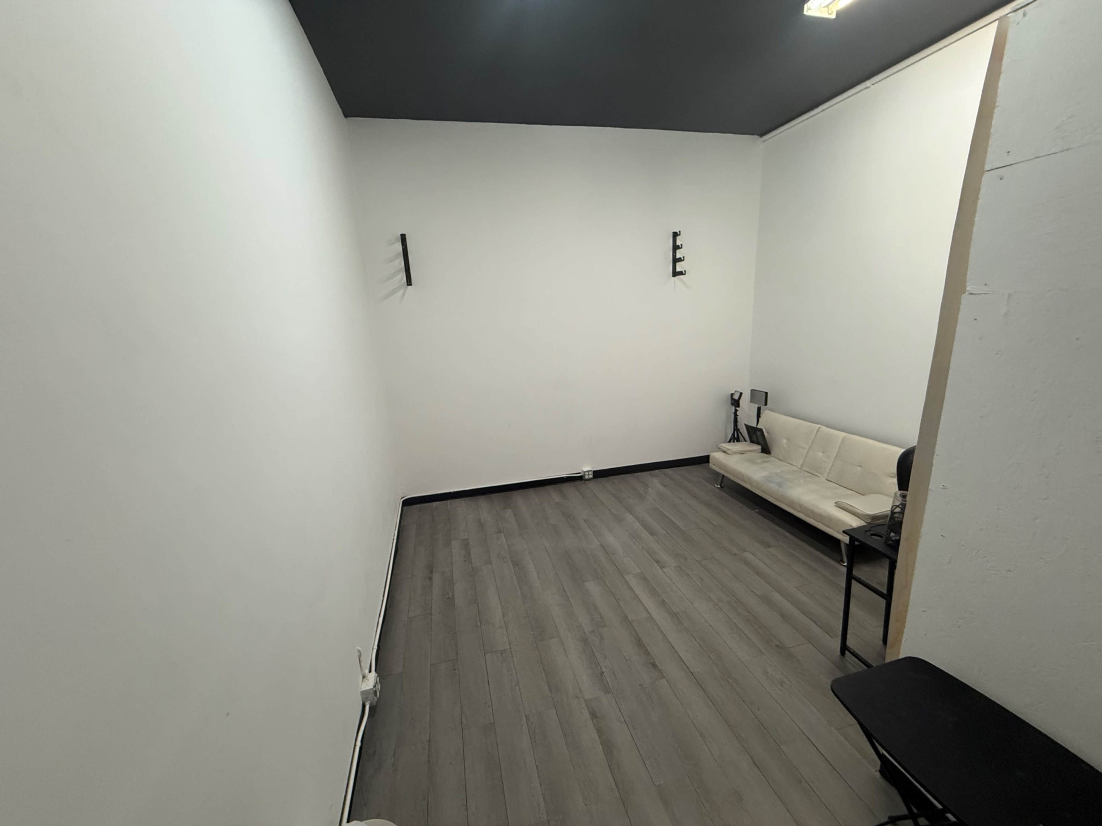 Southwest Photography Studio Image in Mid West, Houston, TX