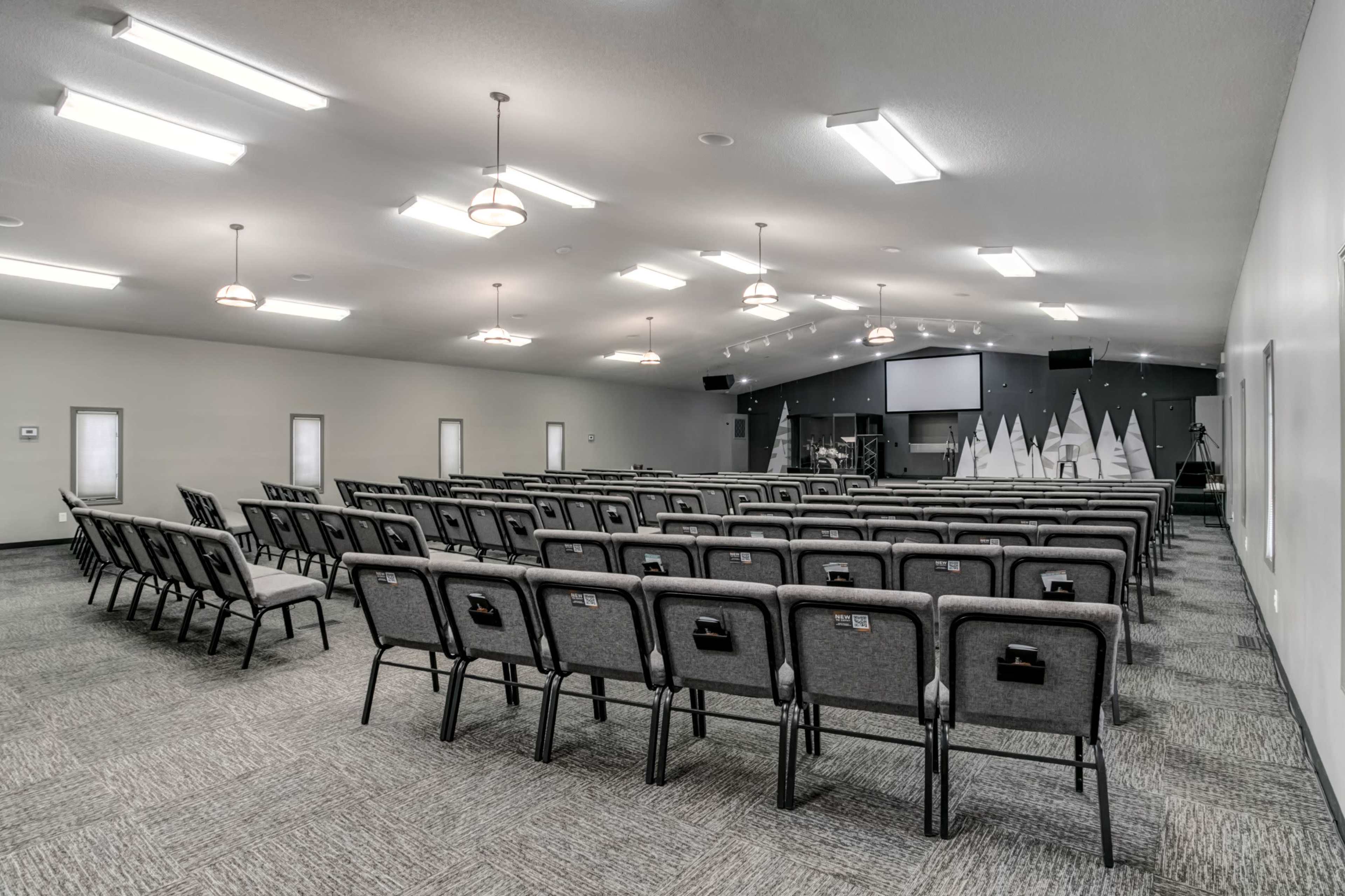 Spacious Church Hall with Modern Amenities and Ample Parking Image in Blue Township, Independence, MO