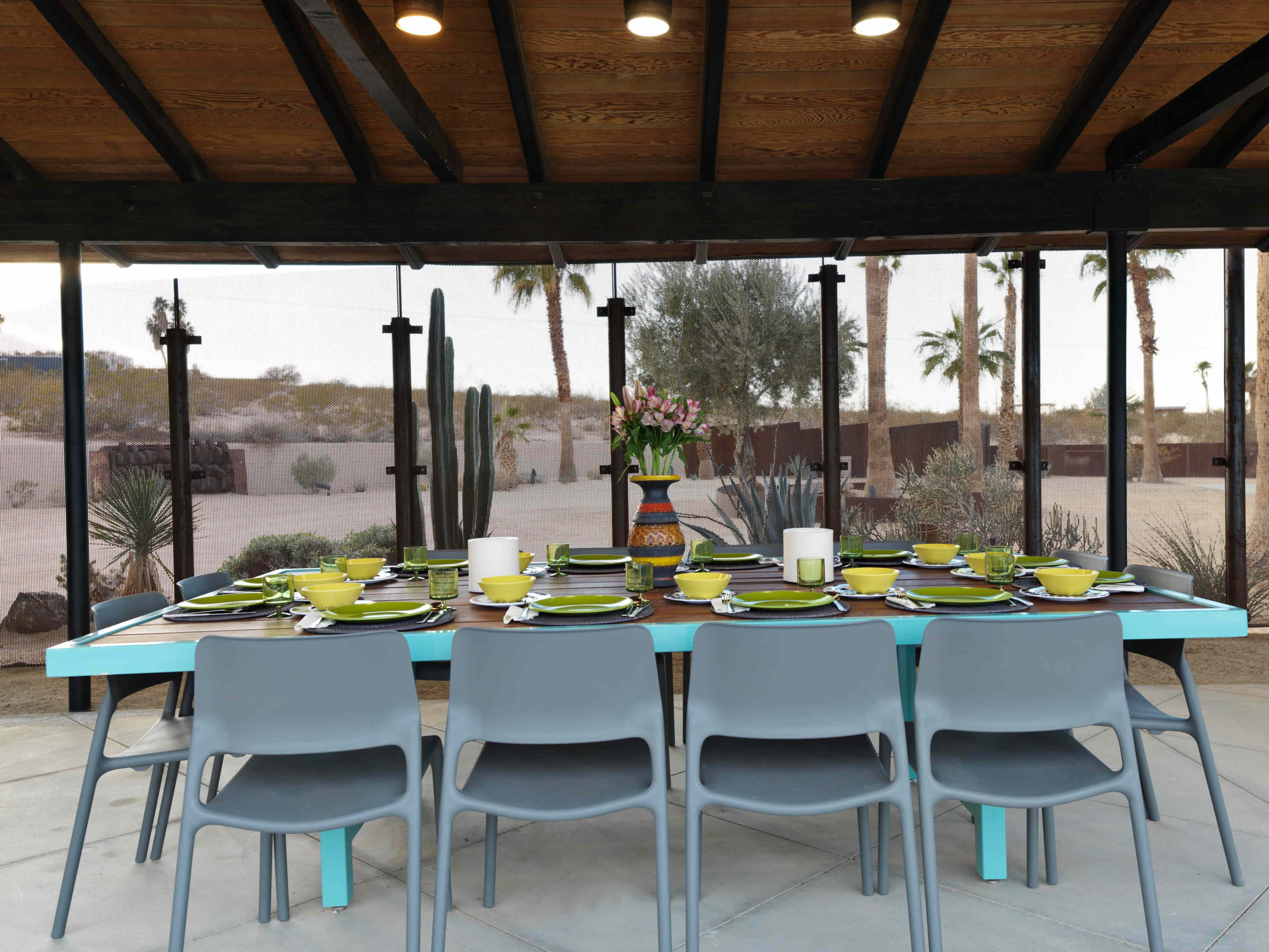 Mid-Century Meets-Funky Rustic Home with Desert Mountain Views Image in Twentynine Palms, Twentynine Palms, CA