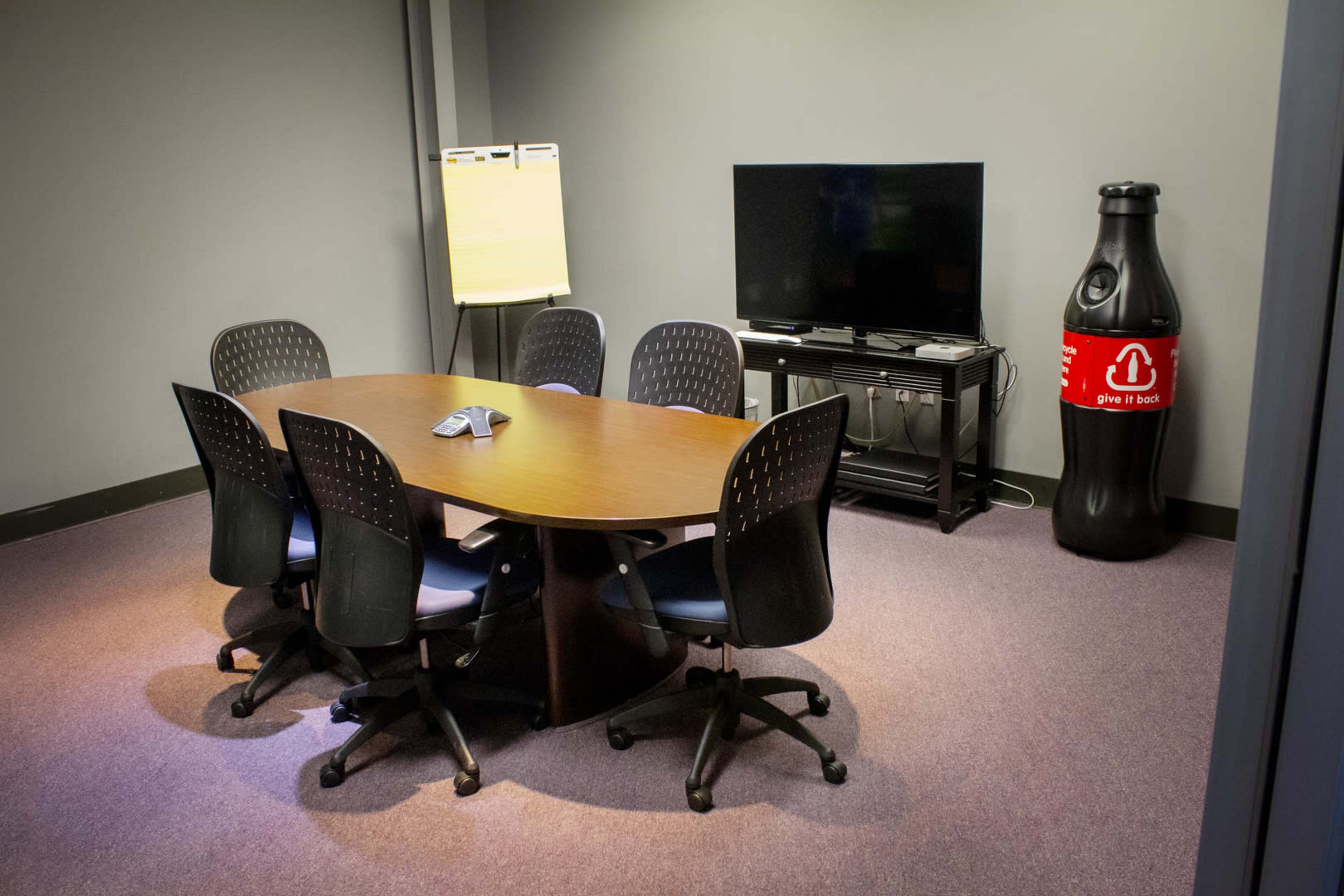 Industrial Midtown Photography Studio Image in Berkeley Park, Atlanta, GA