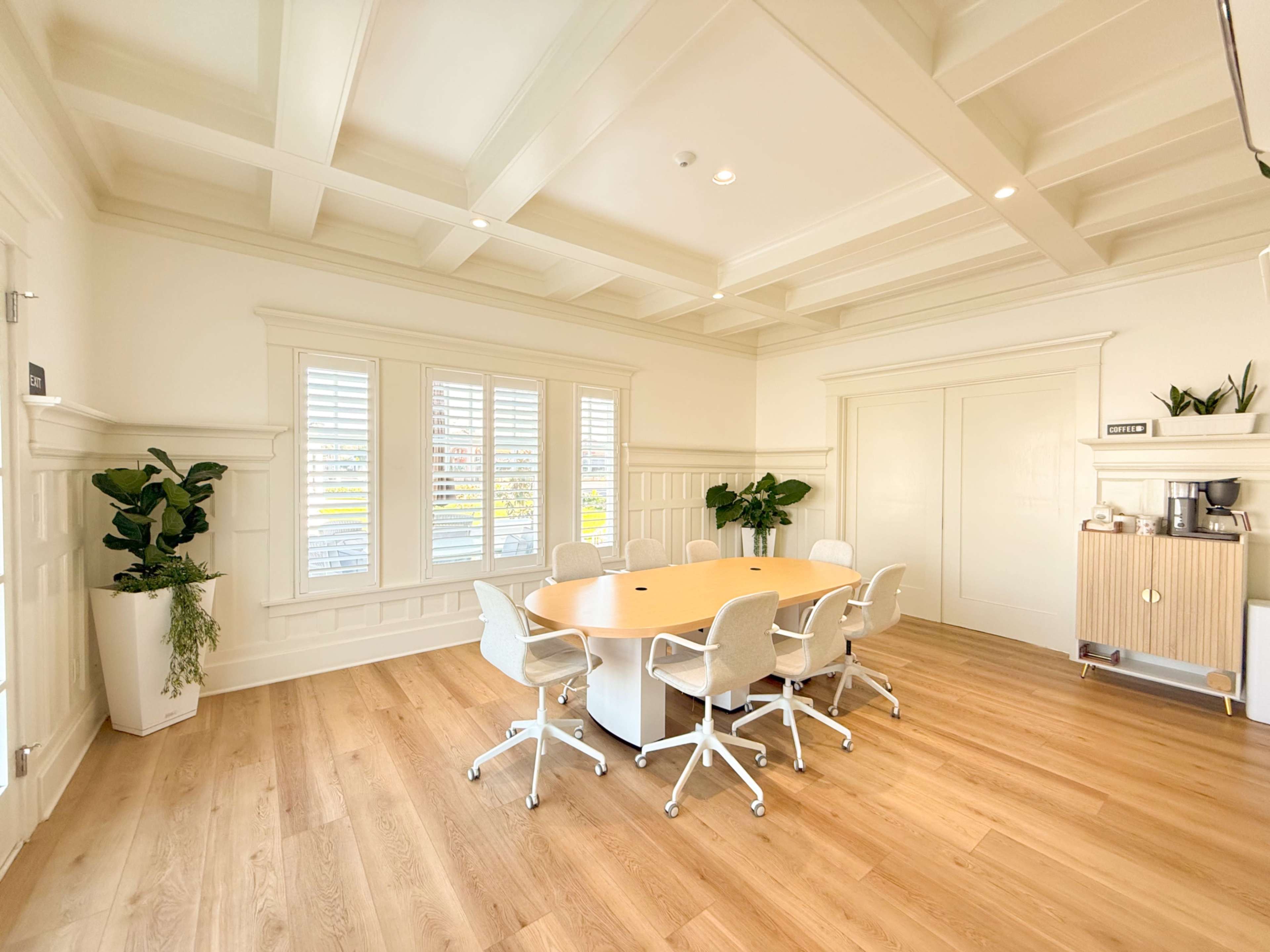 Upscale conference room for meetings Image in Downey, Downey, CA