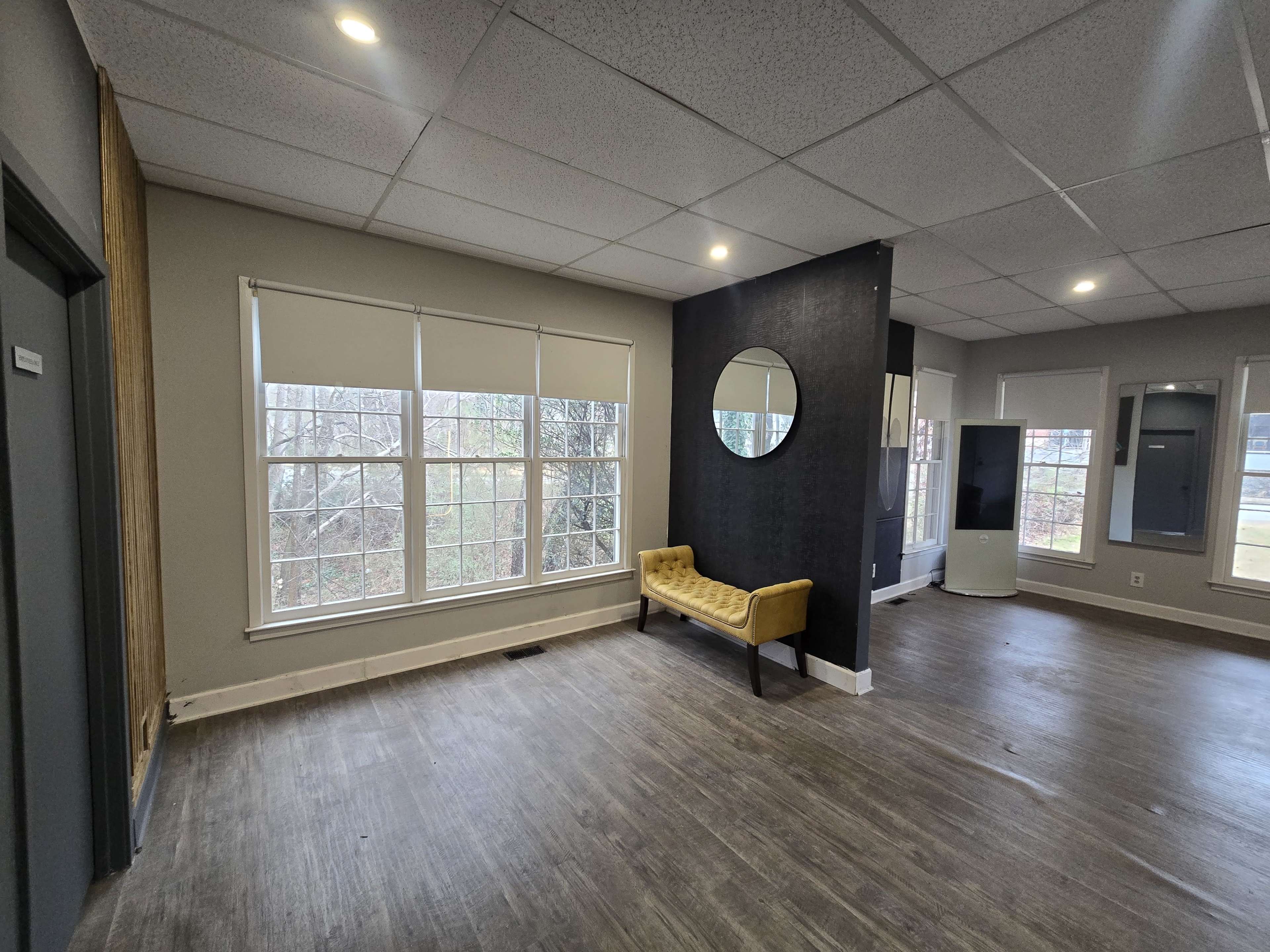 Private Luxury Studio in Gwinnett for Intimate Events, Dinners & Brand Experiences Image in Lilburn, Lilburn, GA