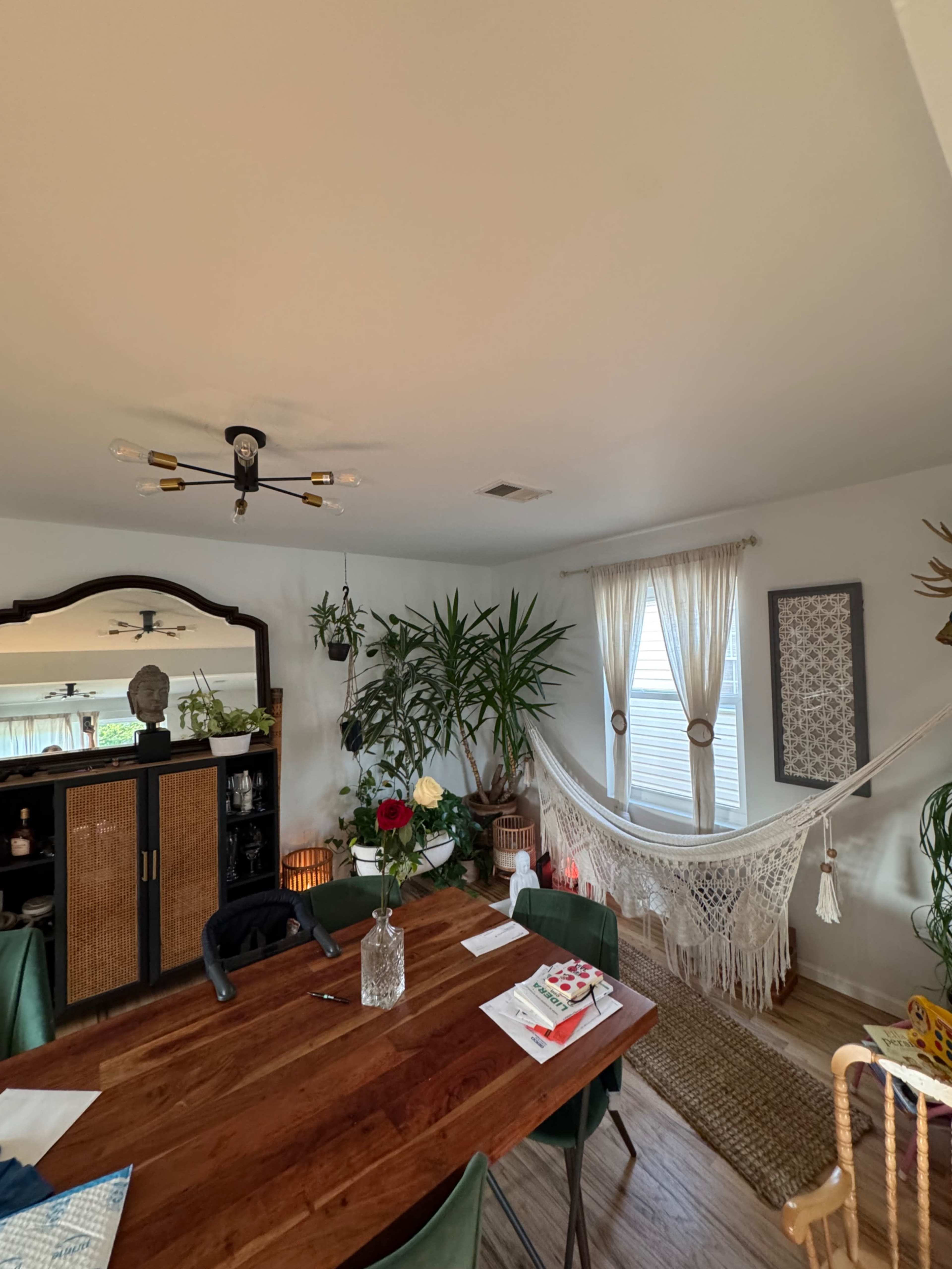 Oasis big space apartment Image in Elizabethport, Elizabeth, NJ