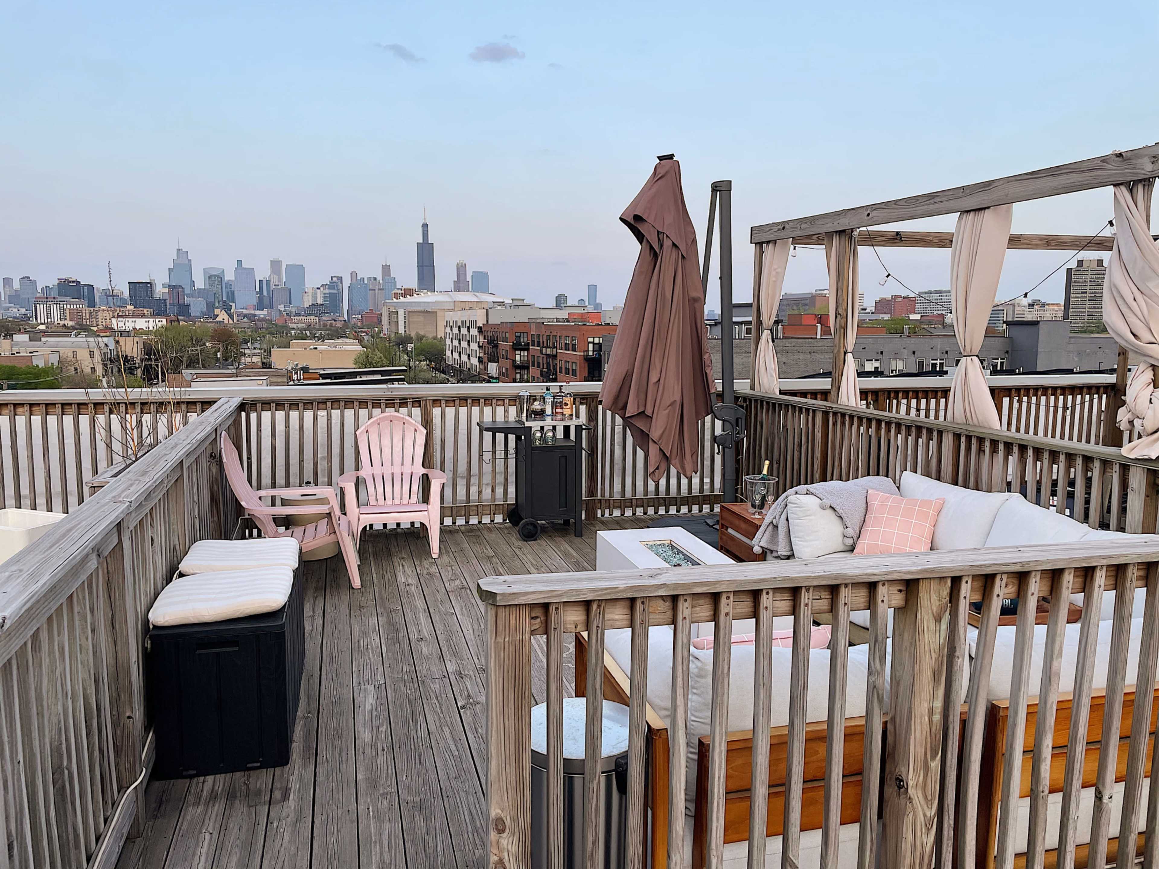 Near westside rooftop with skyline views Image in Near West Side, Chicago, IL