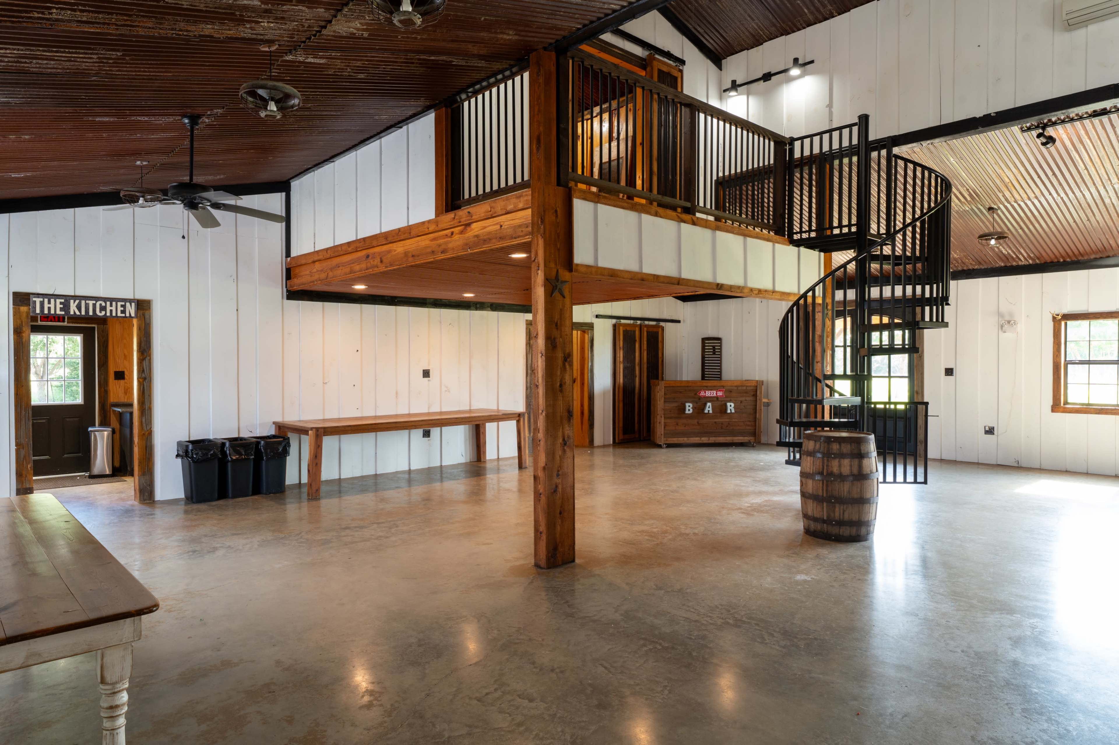 Rustic Event Venue at a Ranch Image in , Forreston, TX