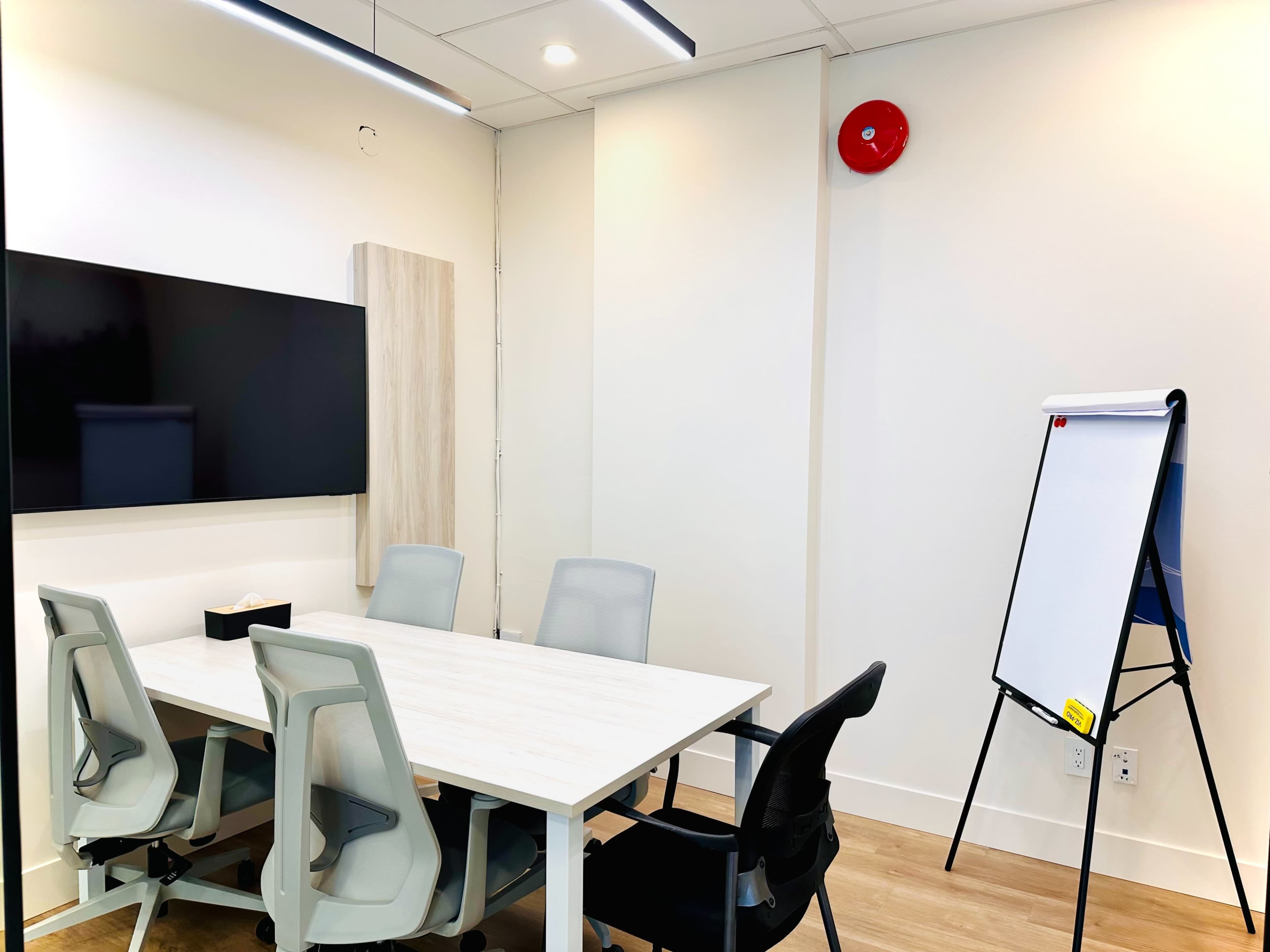 Private Meeting Room at Richmond New Coworking Lounge Image in Richmond, Richmond, BC