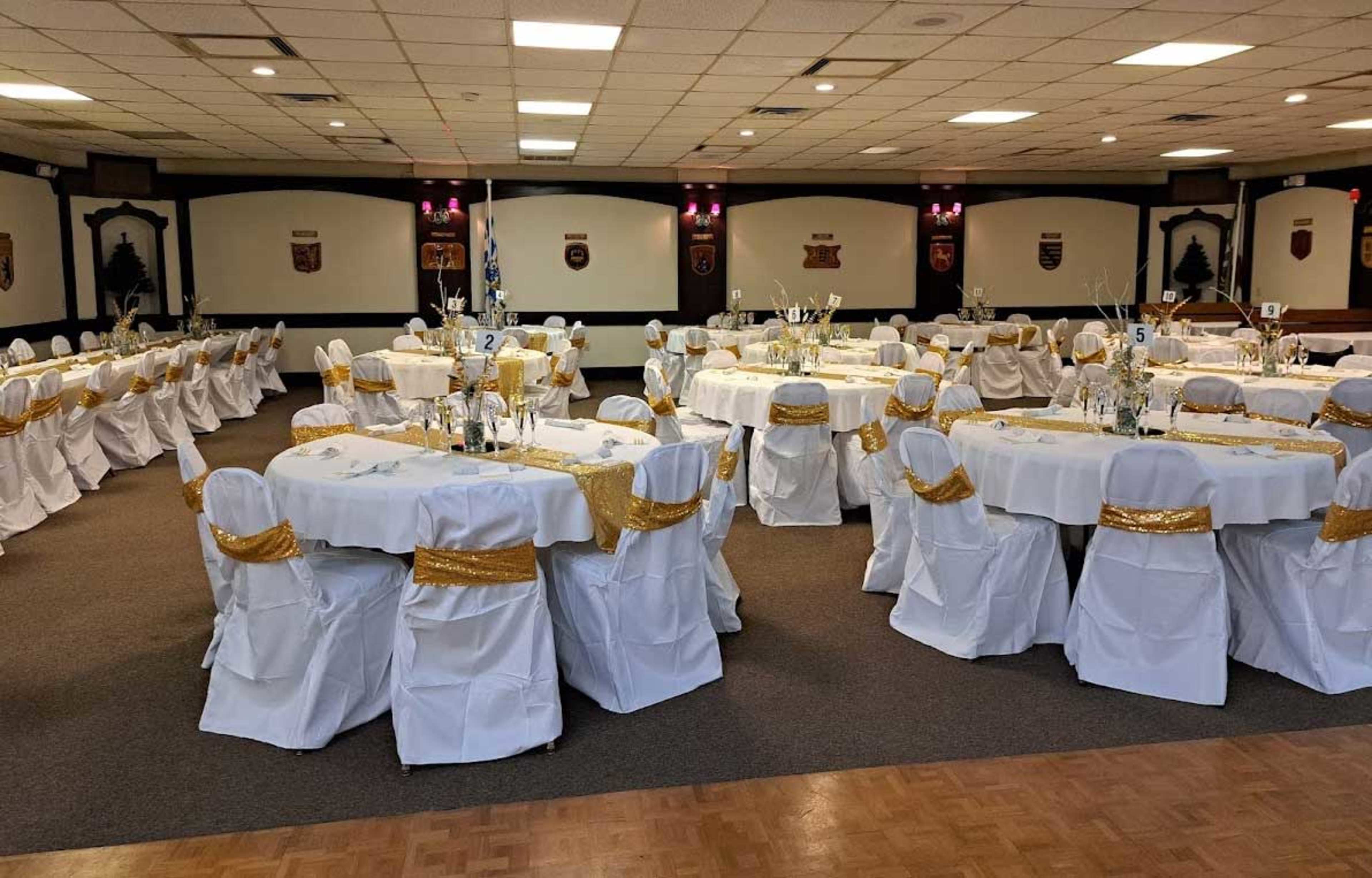 Alpine Themed Clubhouse with Ballroom and Dance Floor Image in Casselberry, Casselberry, FL