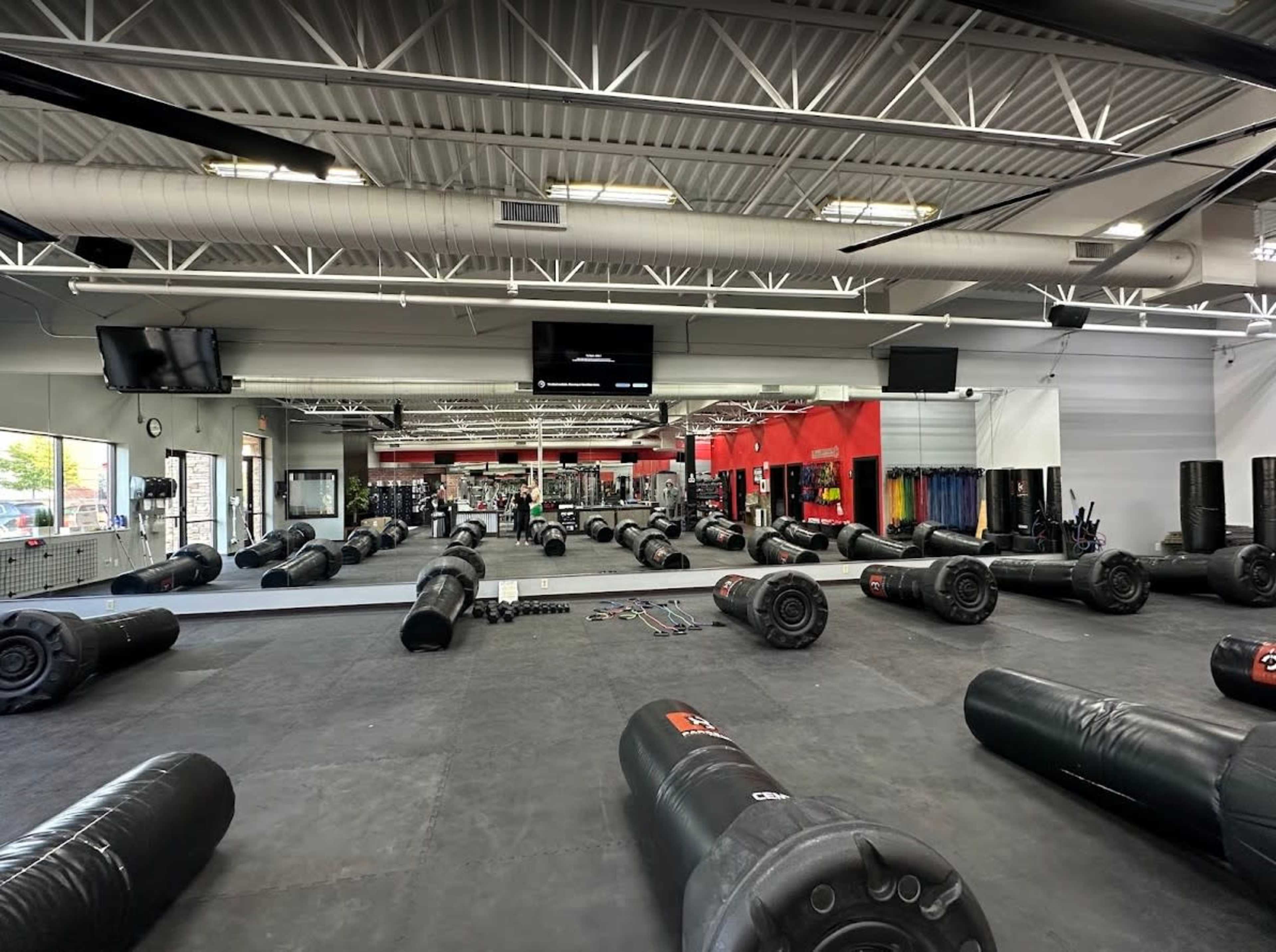 Open Fitness & Movement Studio w/ Mats, Gym Equipment, Restrooms, and Showers - Perfect for Yoga, Dance, Gymnastics, Martial Arts, Personal Trainers, Photoshoots, and Workshops Image in Maple Grove, Maple Grove, MN