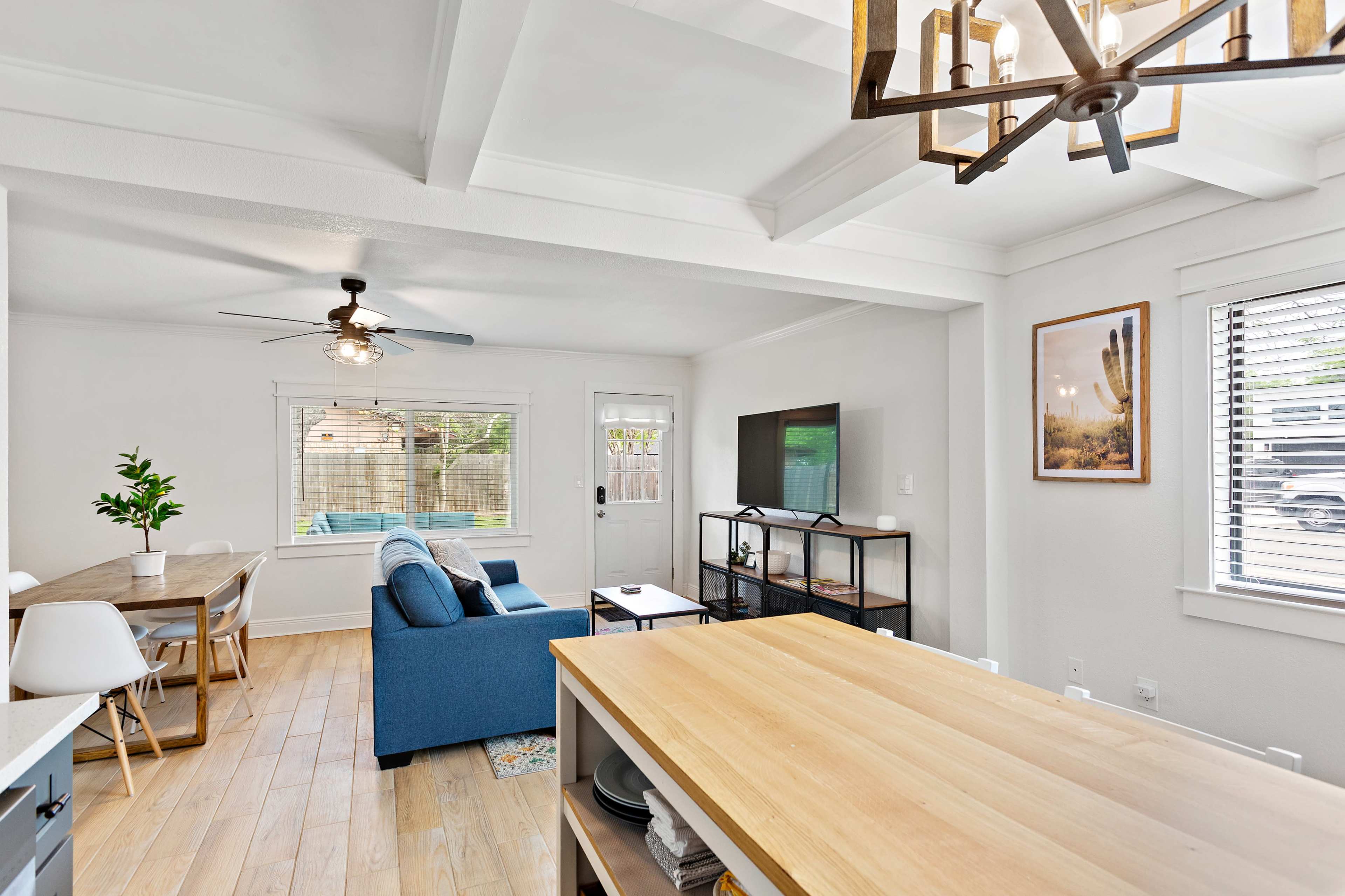 Downtown Cottage with Versatile Spaces Image in Georgetown, Georgetown, TX