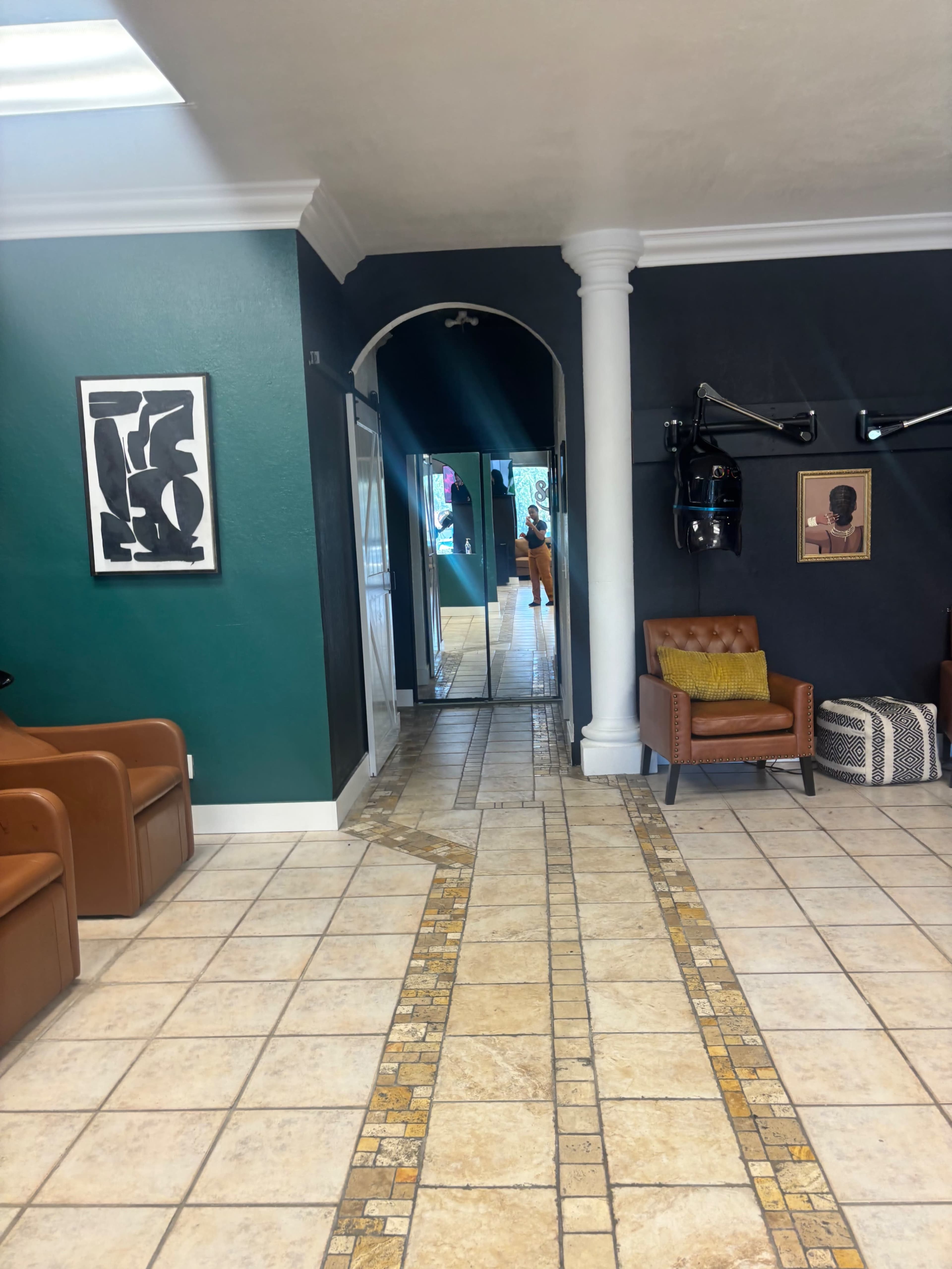 Welcome to Set The Tone an Upland salon -Where Creativity Comes Alive! Image in Rialto, San Bernardino, CA